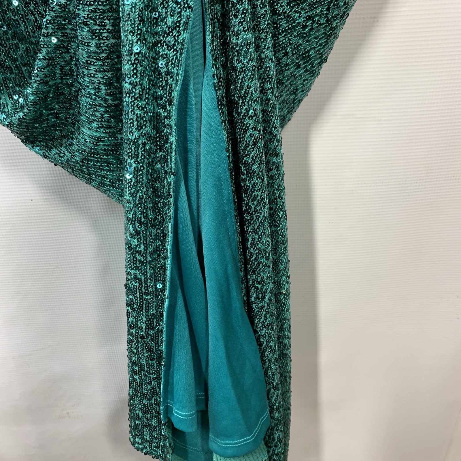 Maggy London Women's Holiday Green Sequin Dress Event Occasion Cocktail Size 4