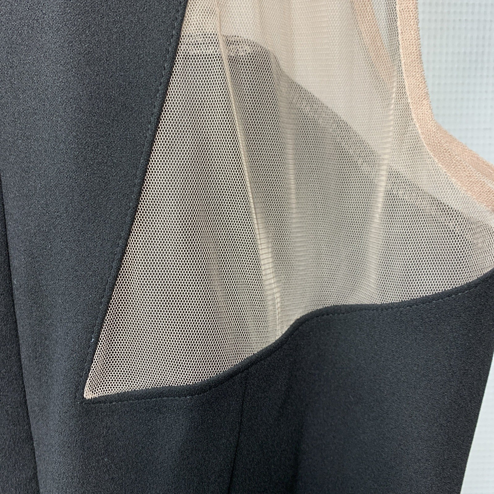 Donna Morgan Sleeveless Evening Asymmetrical Cutout and High Slit Size 8 Black