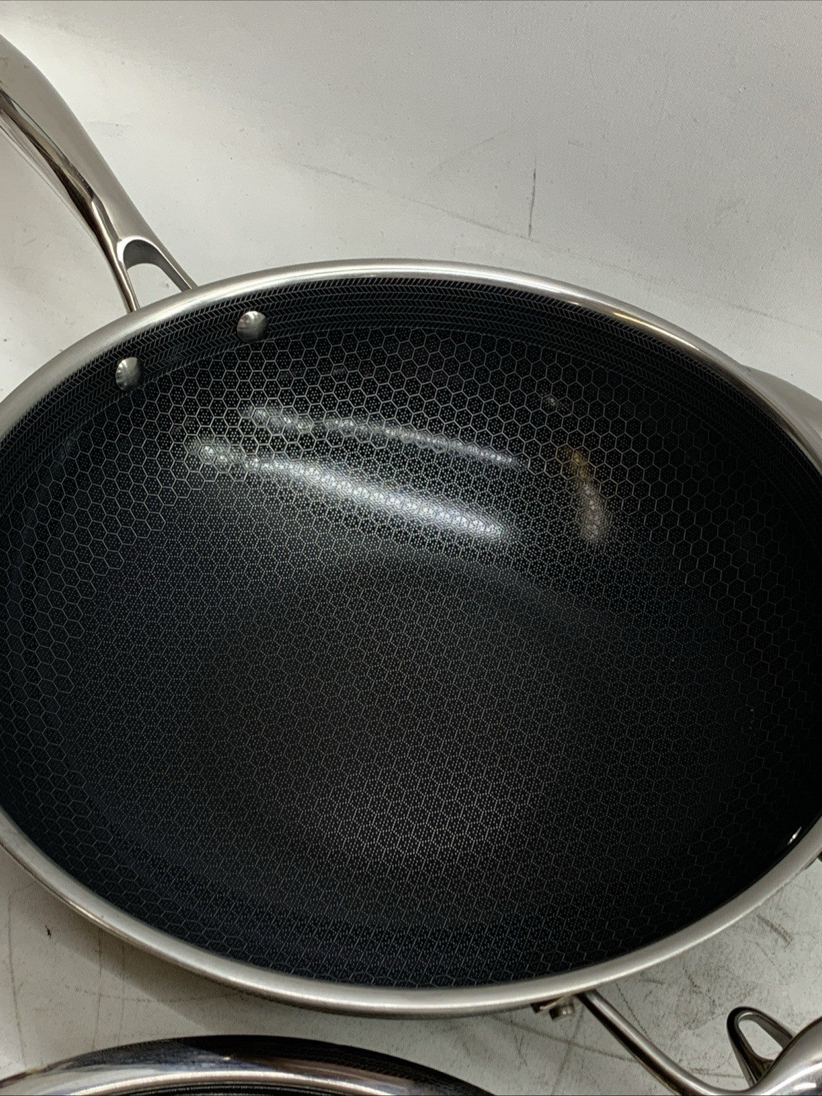 HexClad 7-Piece Cookware Fry Pan Set 8”  10”  12” Inch W/ Lids & 12” Wok - USED