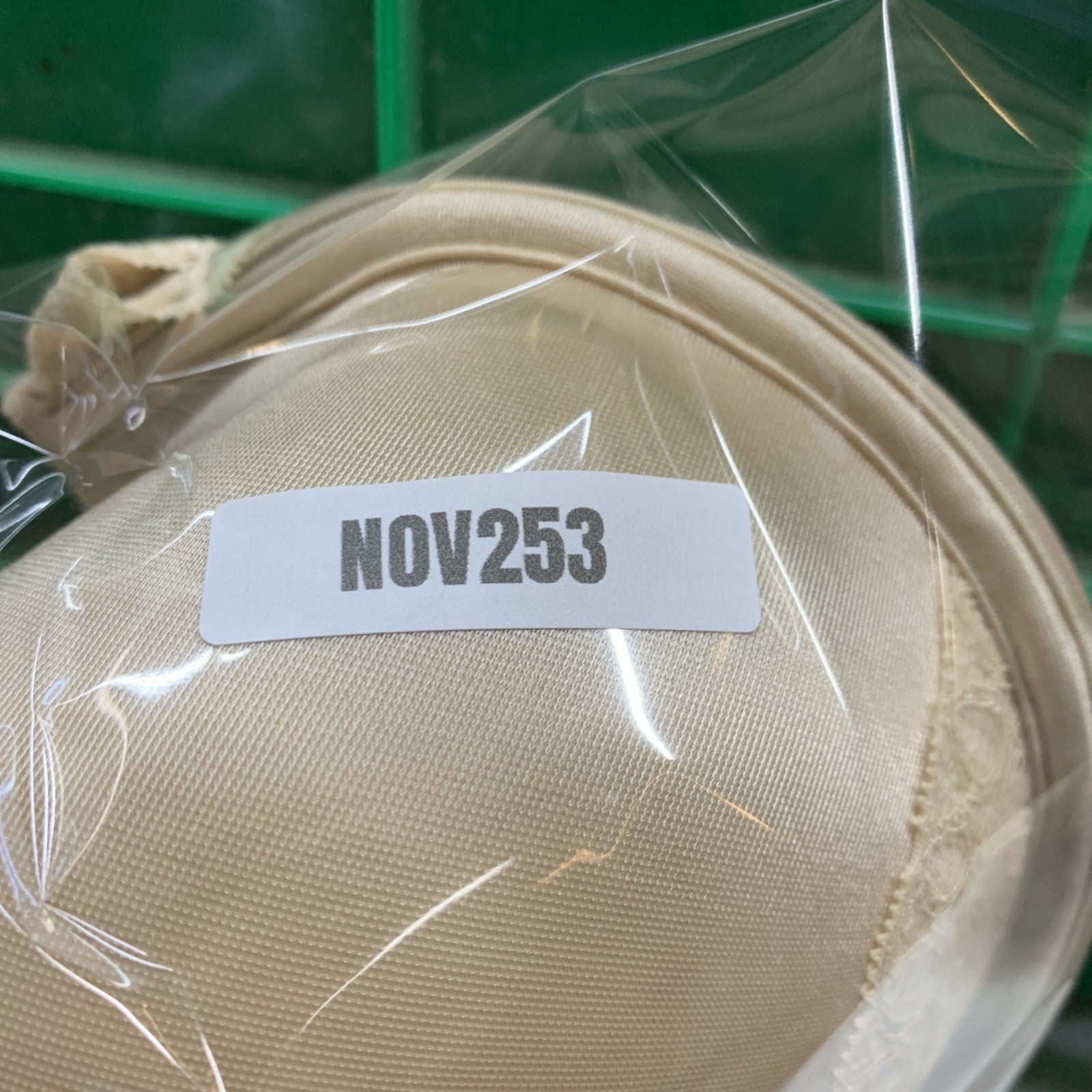 Maidenform 09428 Women's Natural Boost Demi Bra Hook & Eye Opaque Underwire 38D