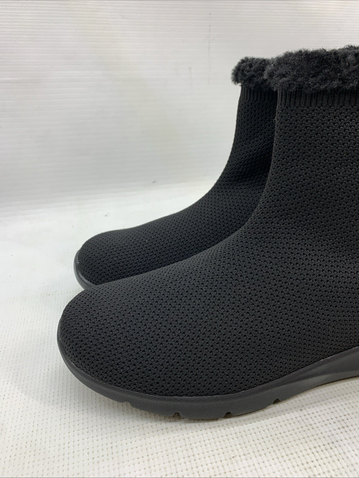 Spenco Women's Cozy Winter Hiking Shoe Black Pull-On Size 10 Outdoor Cozy Shoes