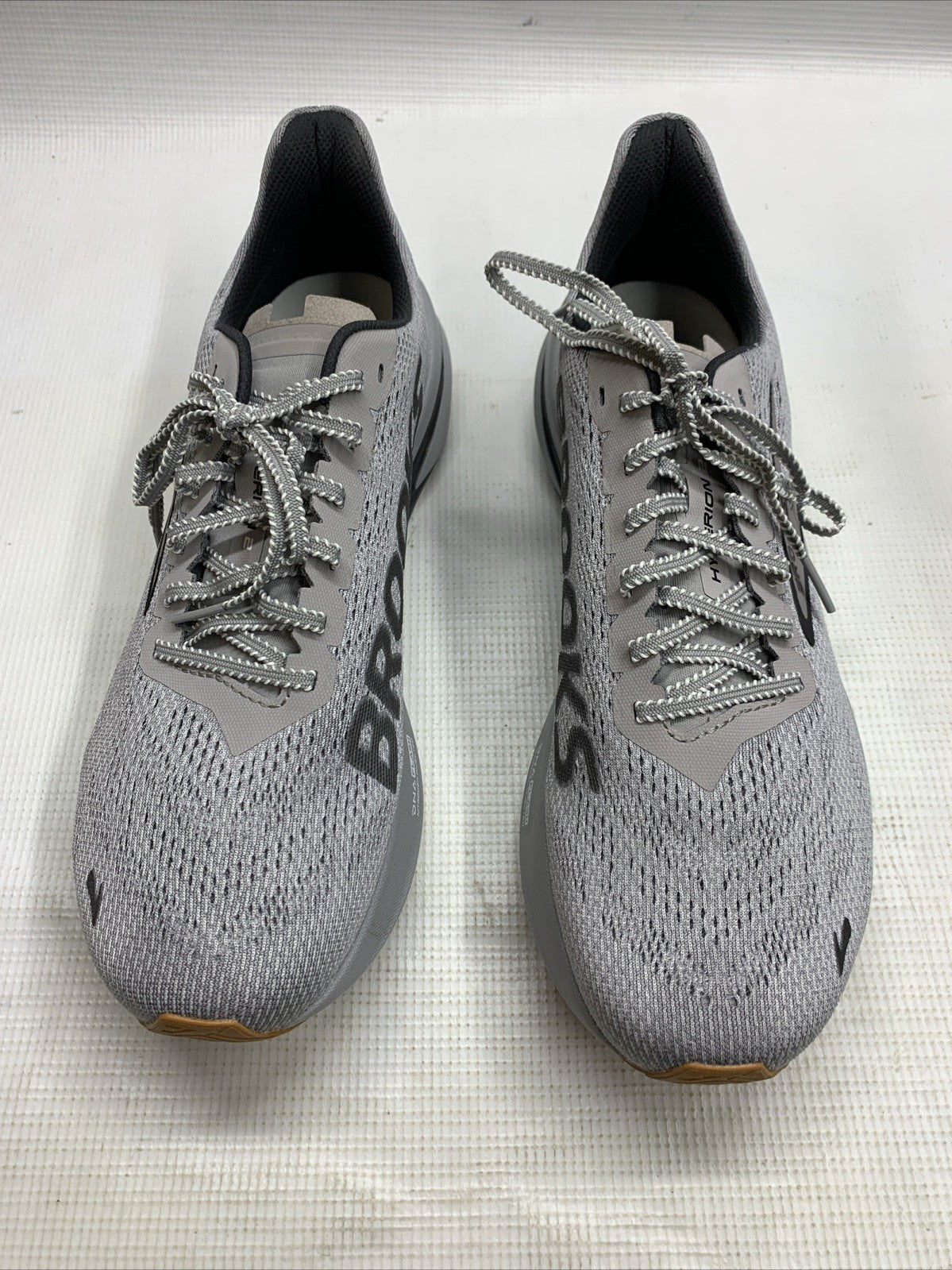 Brooks Hyperion 2 Women’s 11 Gray Running Athletic Sneakers Lace-up Breathable