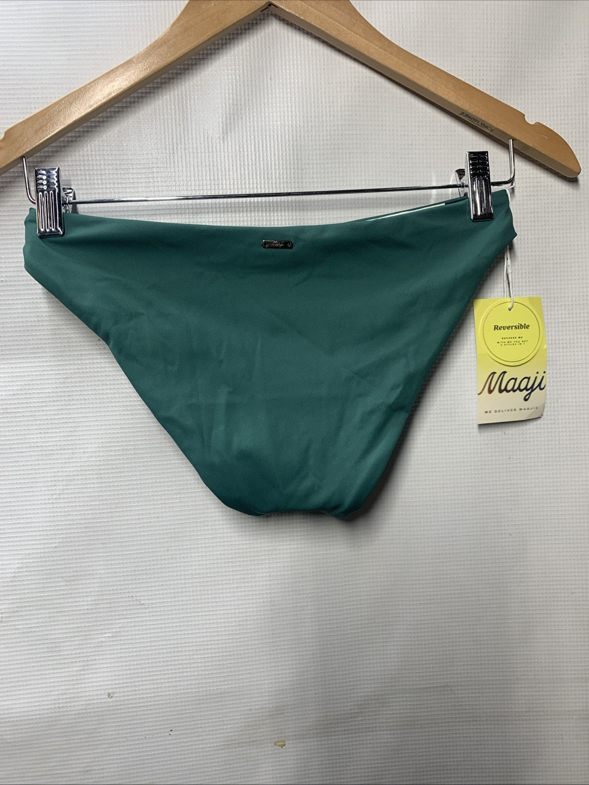 Maaji Reversible Bikini Bottom-Women's Standard Thin Side Signature Cut Size S