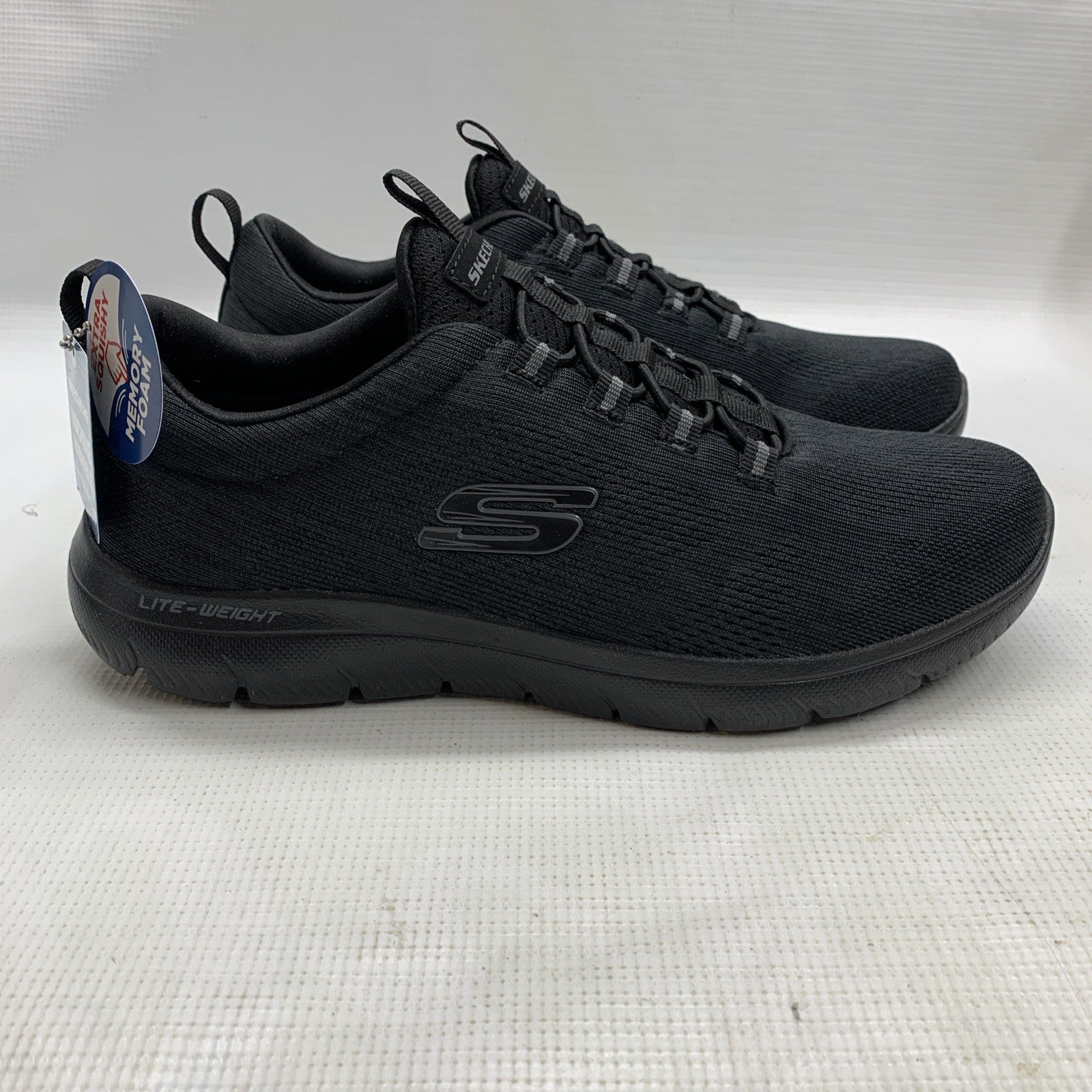 Skecher Summits-Louvin 232186/BBK Shoes Black Size 8 Slip-on Sneaker Lightweight