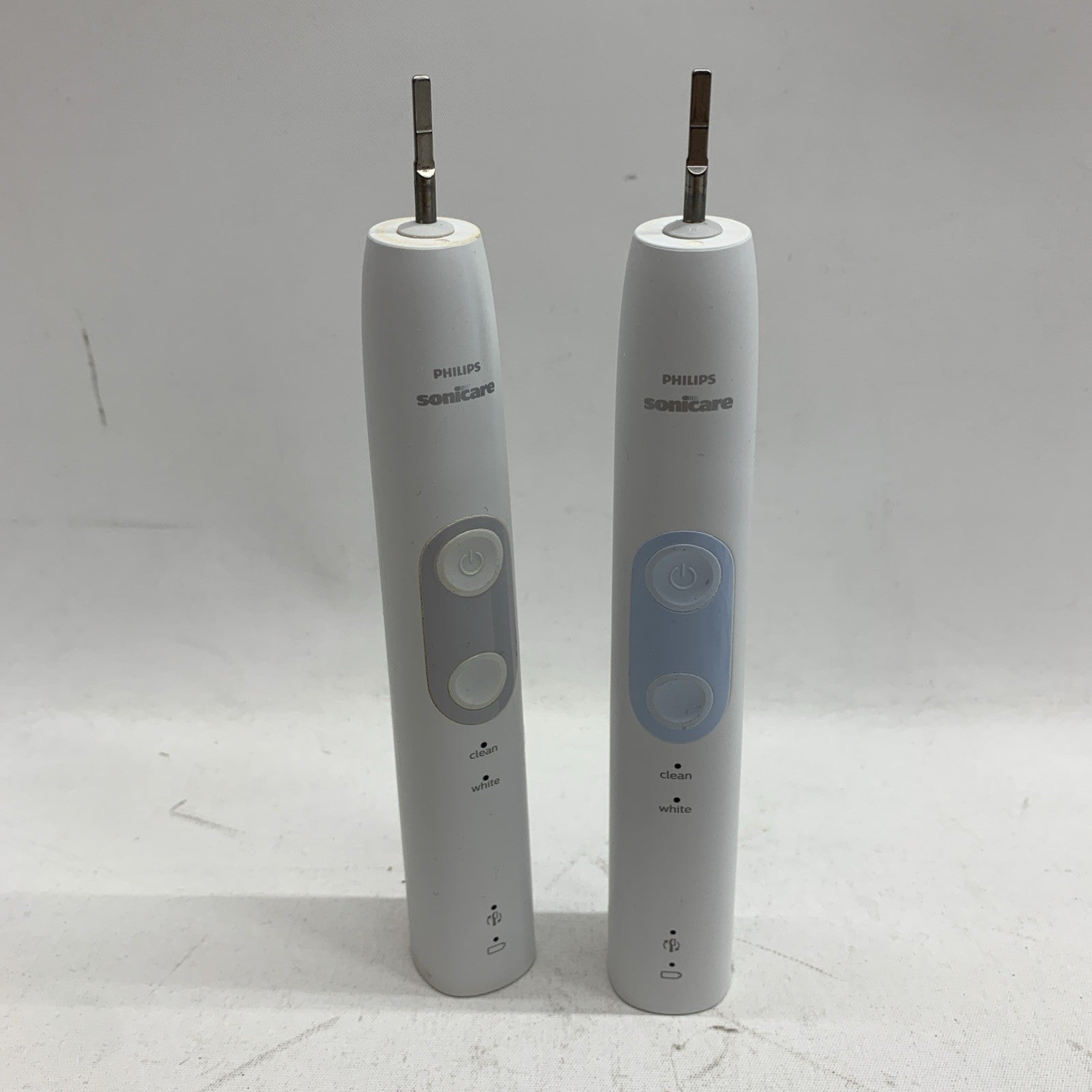 2 Philips Sonicare Optimal Clean Rechargeable Electric Toothbrush HX686W HX686P