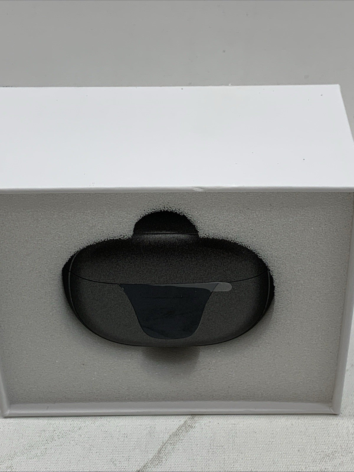 Royal Hearing 5.3 Wireless Bluetooth Hearing Aid w/Charging Case Model U-ProENC