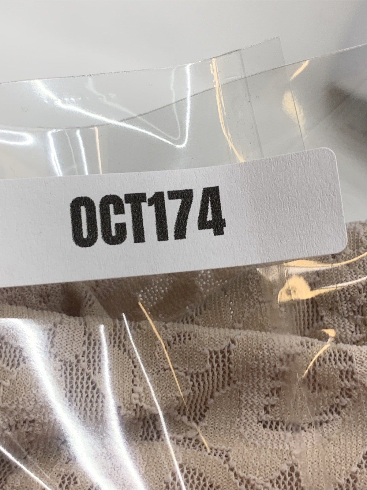 Bali Women's DF3432 Lace N' Smooth Seamless Bra Style Beige Full Coverage 34C