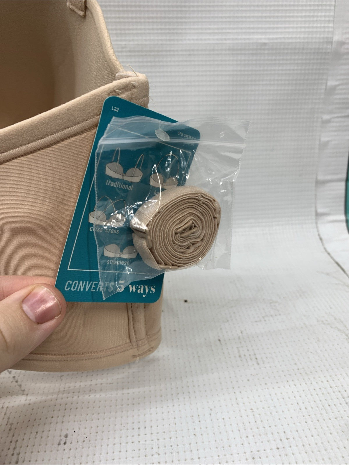 Vanity Fair Beauty Back Strapless T-shirt Bra 74380 Beige Size 42DD Underwire