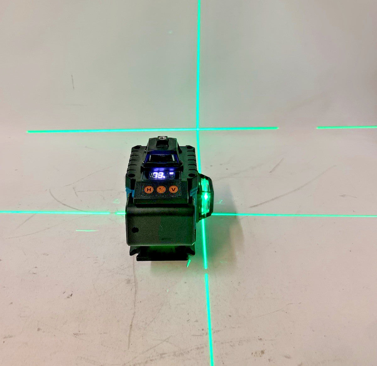 Maxlight Laser Level Meter 3d TDY-SX-A 12-16 Lines Green Light Leveling & Alignm