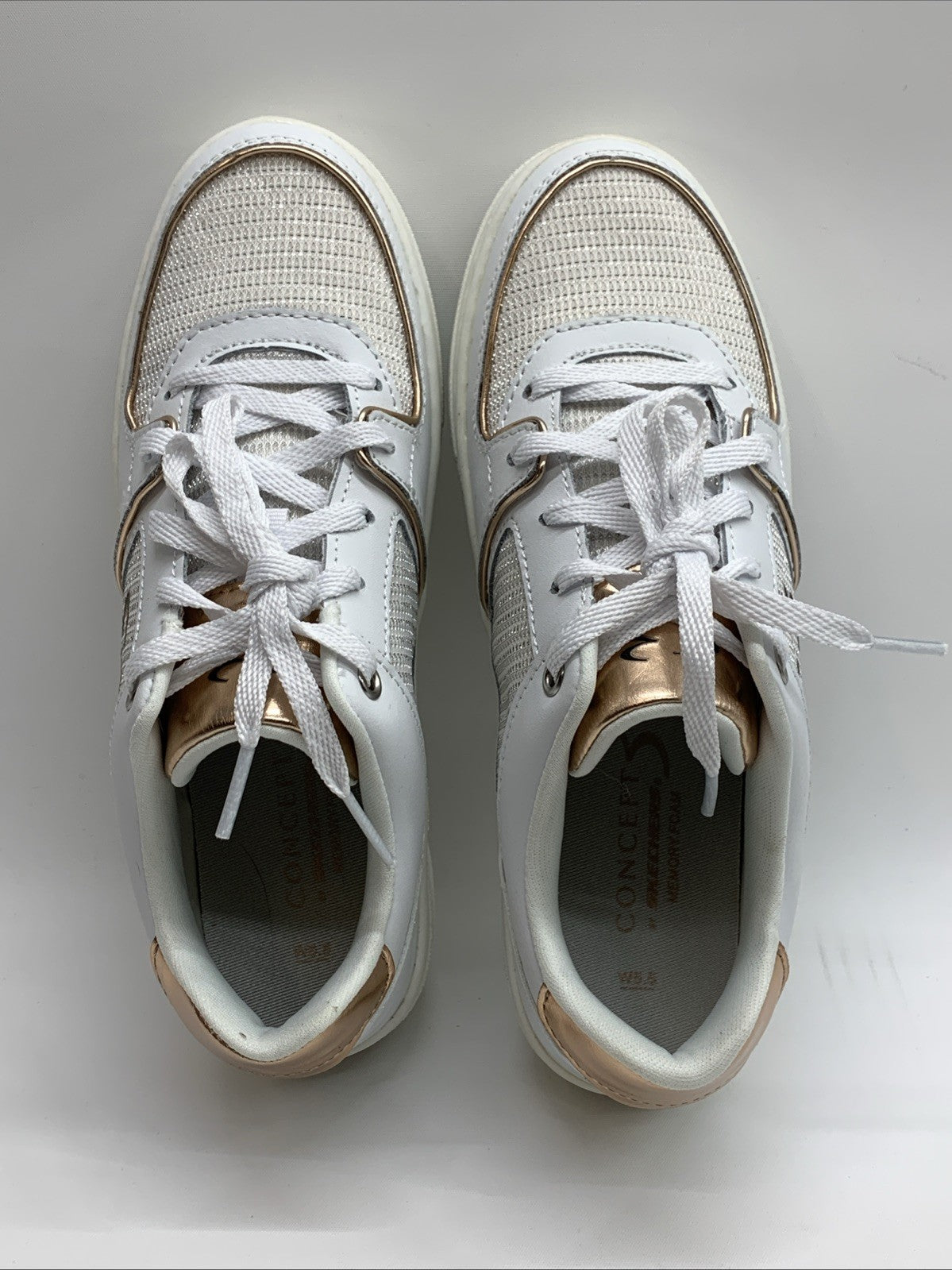 Concept 3 by Skechers Women's to Top it Off Lace-Sneaker White/Rose Good Sz 5.5