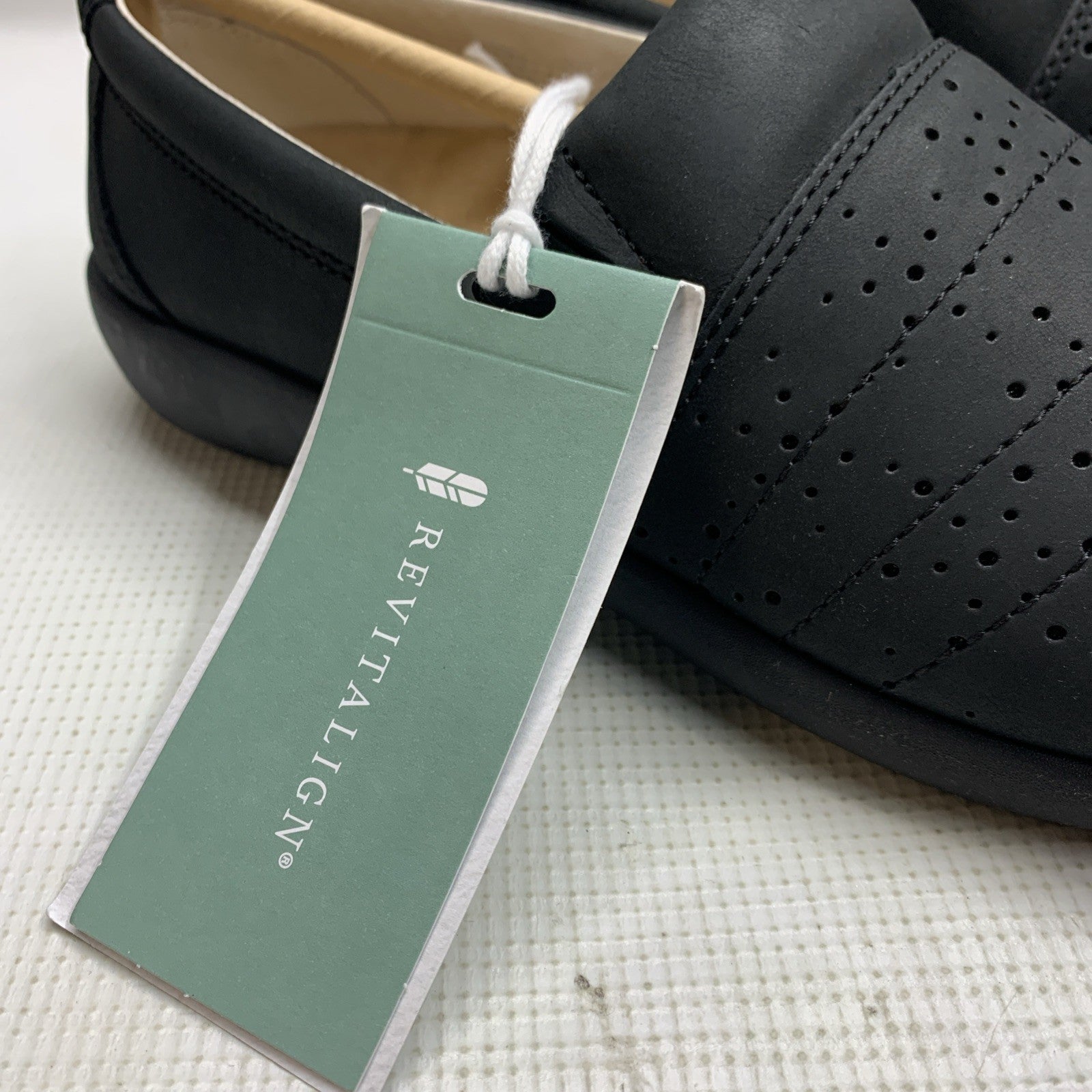 Revitalign Womens Size 9.5 Ridgeway Picasso Black Leather Slip On Comfort Shoe