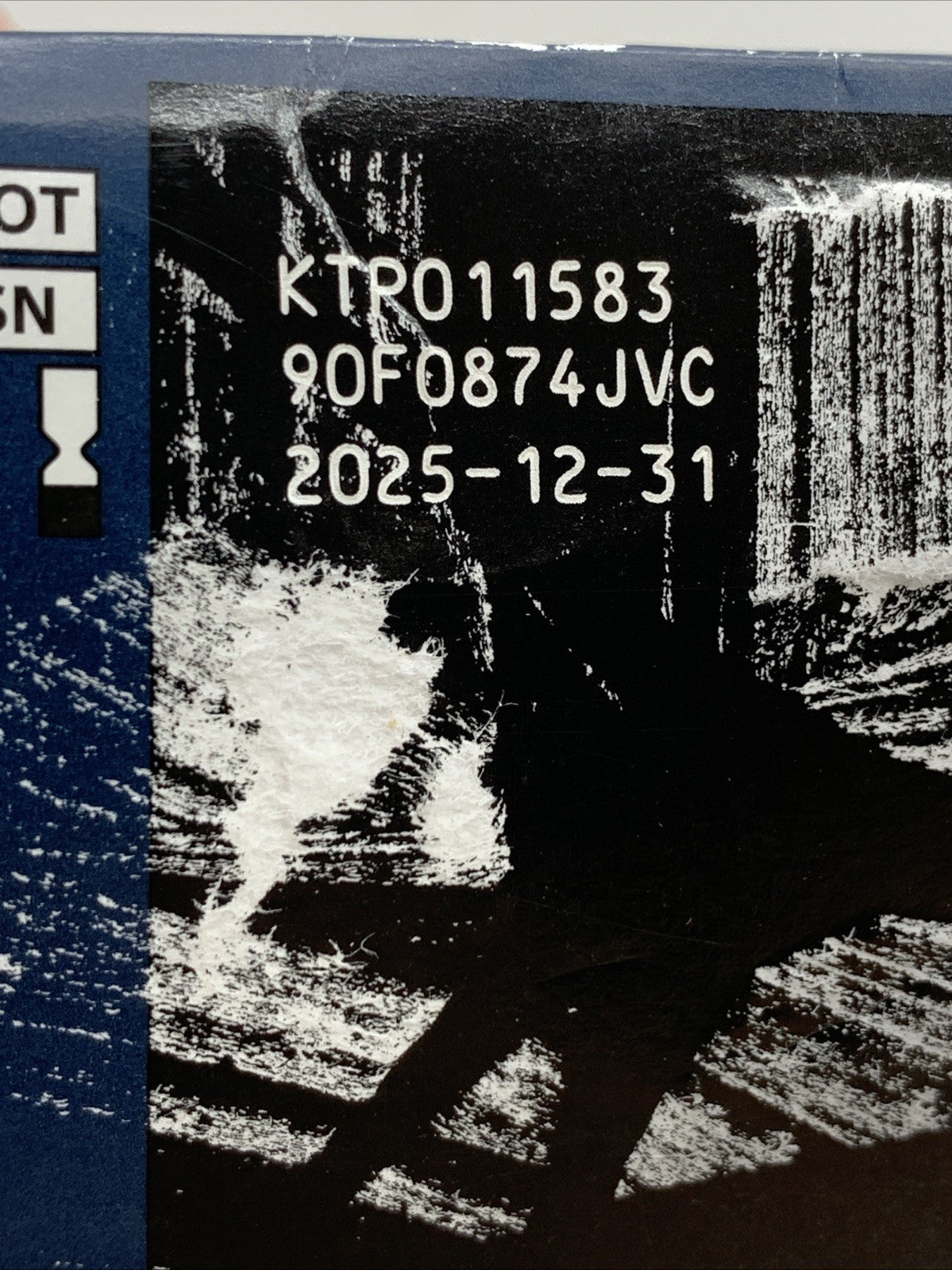 Lingo Glucose Biosensor Monitor Made by Abbott for People 18+ not on Insulin