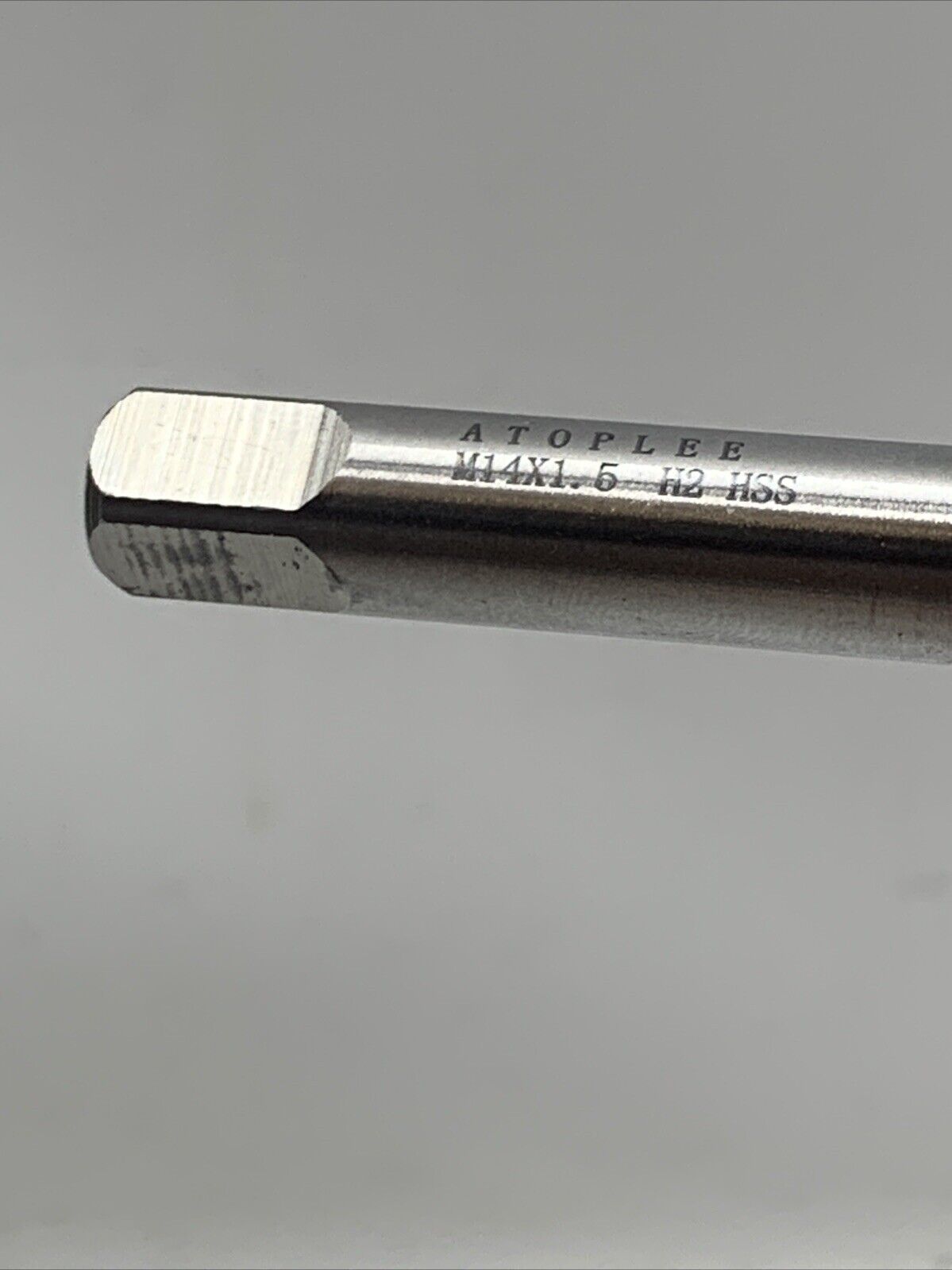OSG, M14 x 1.5 D7,  PLUG TAP,  #07461TP   M089 High-Speed Steel Made in Germany