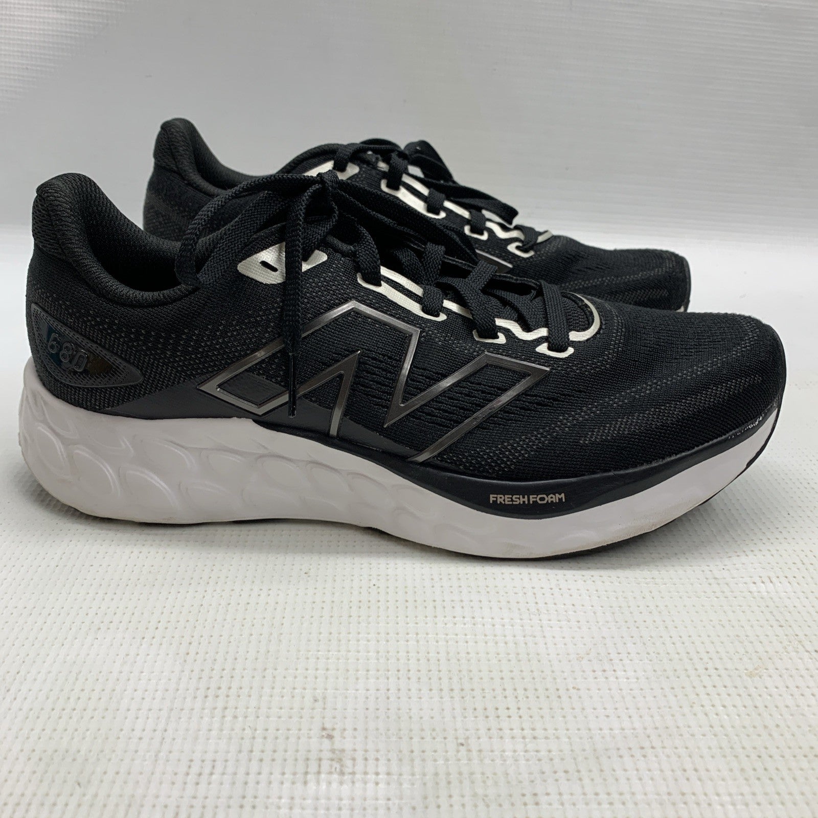 New Balance Women's Warisek4 Black Running Shoes Arishi v4 8.5 Lace-up Sneaker