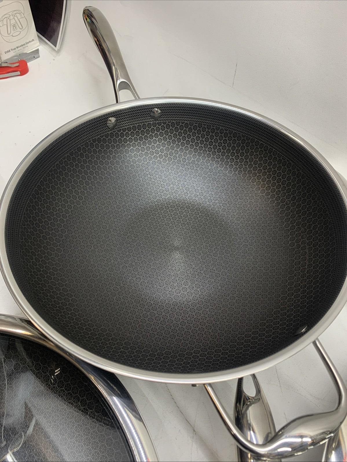 HexClad Hybrid 7-Piece Nonstick Cookware Pan Set with Cover Lid & Wok - USED