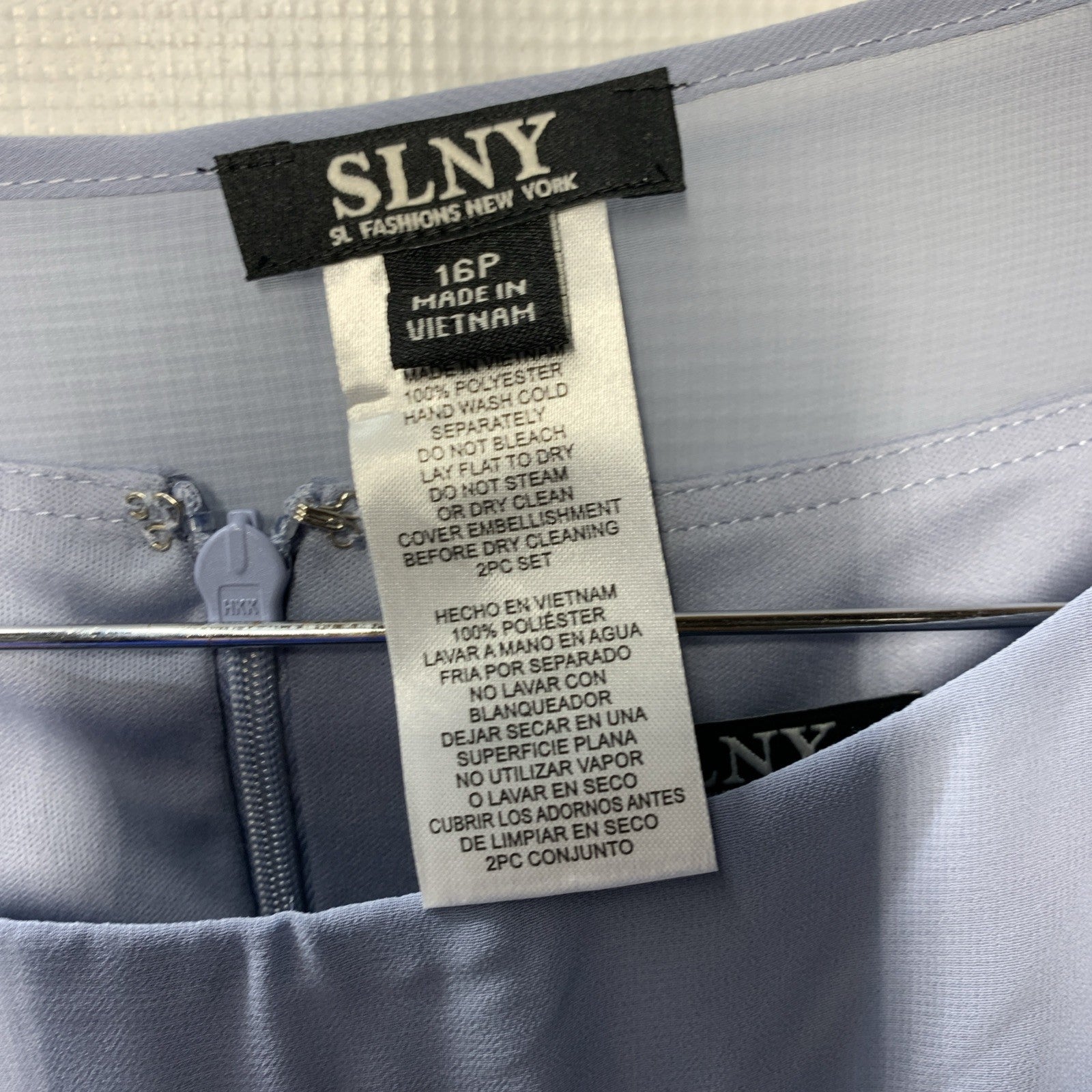 Light blue SLNY Fashions women's party sheath dress with chiffon capelet, size 16P, elegant evening wear for women.