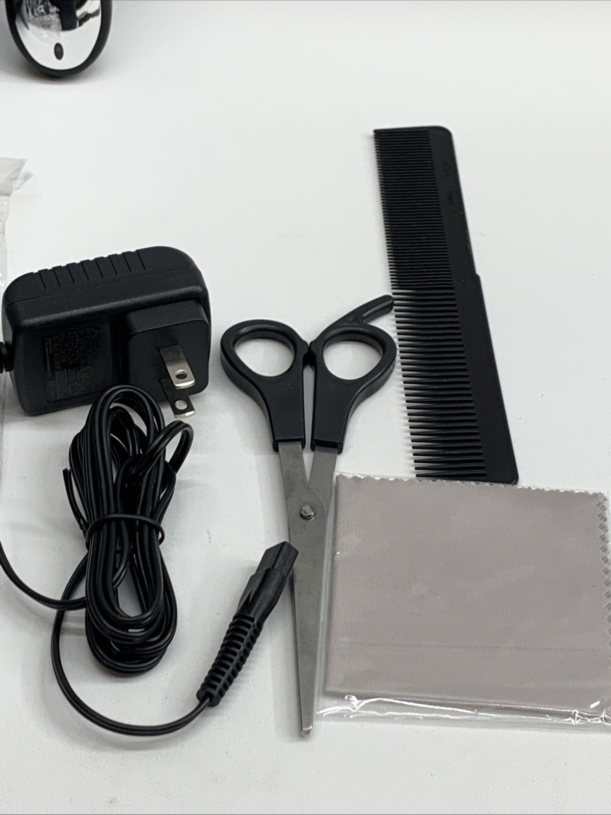 Wahl Clipper Hair Cutting Rechargeable Cord/Cordless 21 Pcs Set Stainless/Black