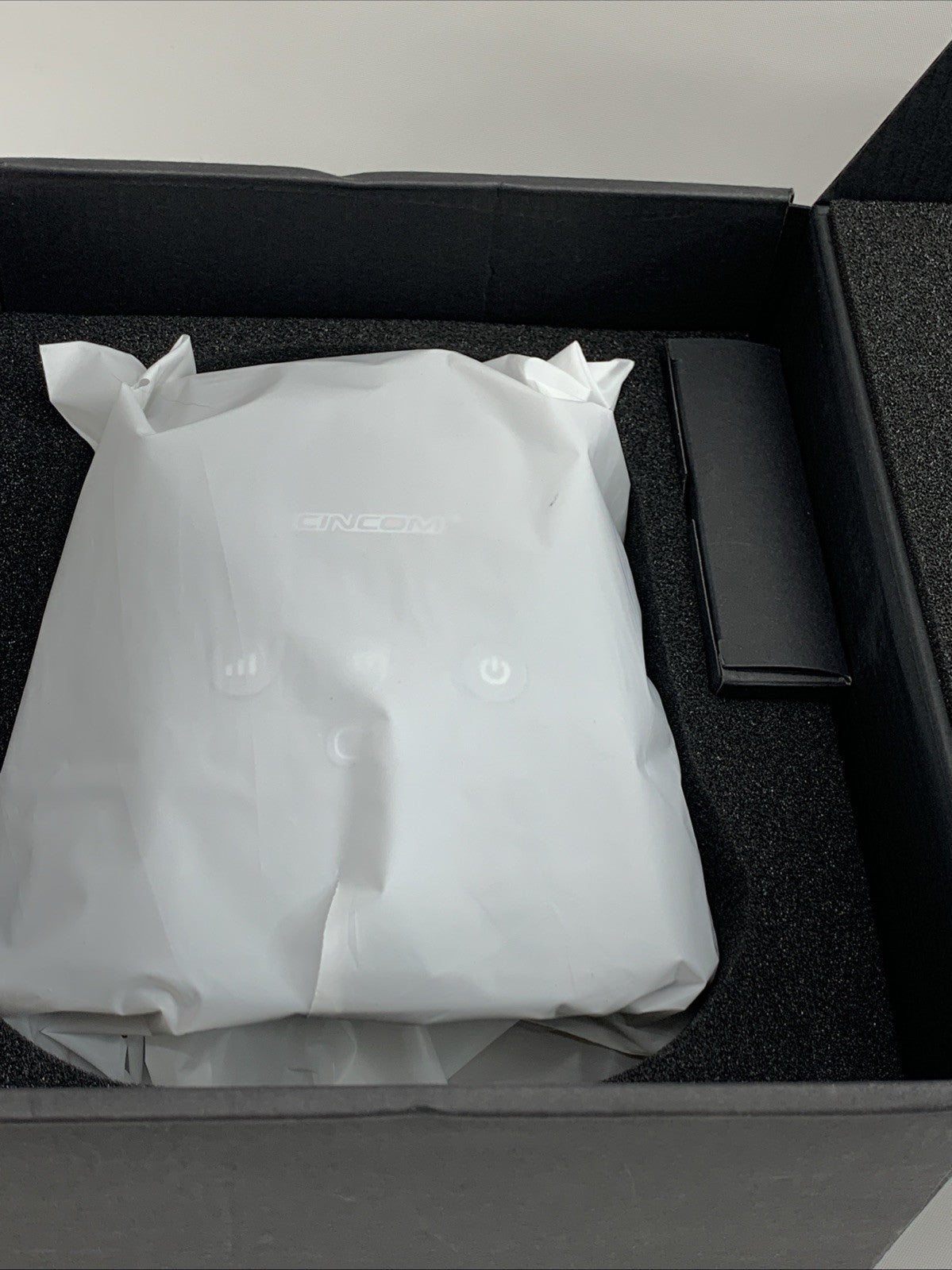 CINCOM Hand Massager - Cordless Hand Massager with Heat and Compression Black