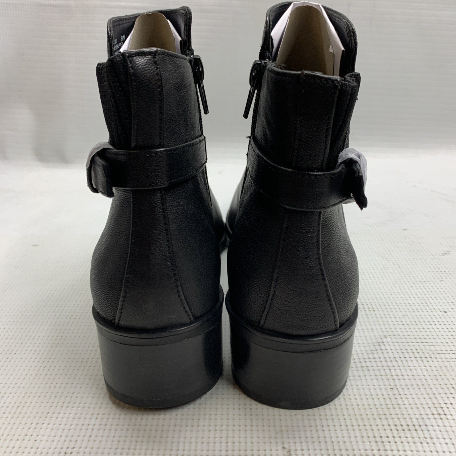 Bella Vita Women's Dora Boots Heel Black Leather 51-3602 Size 9M Contemporary