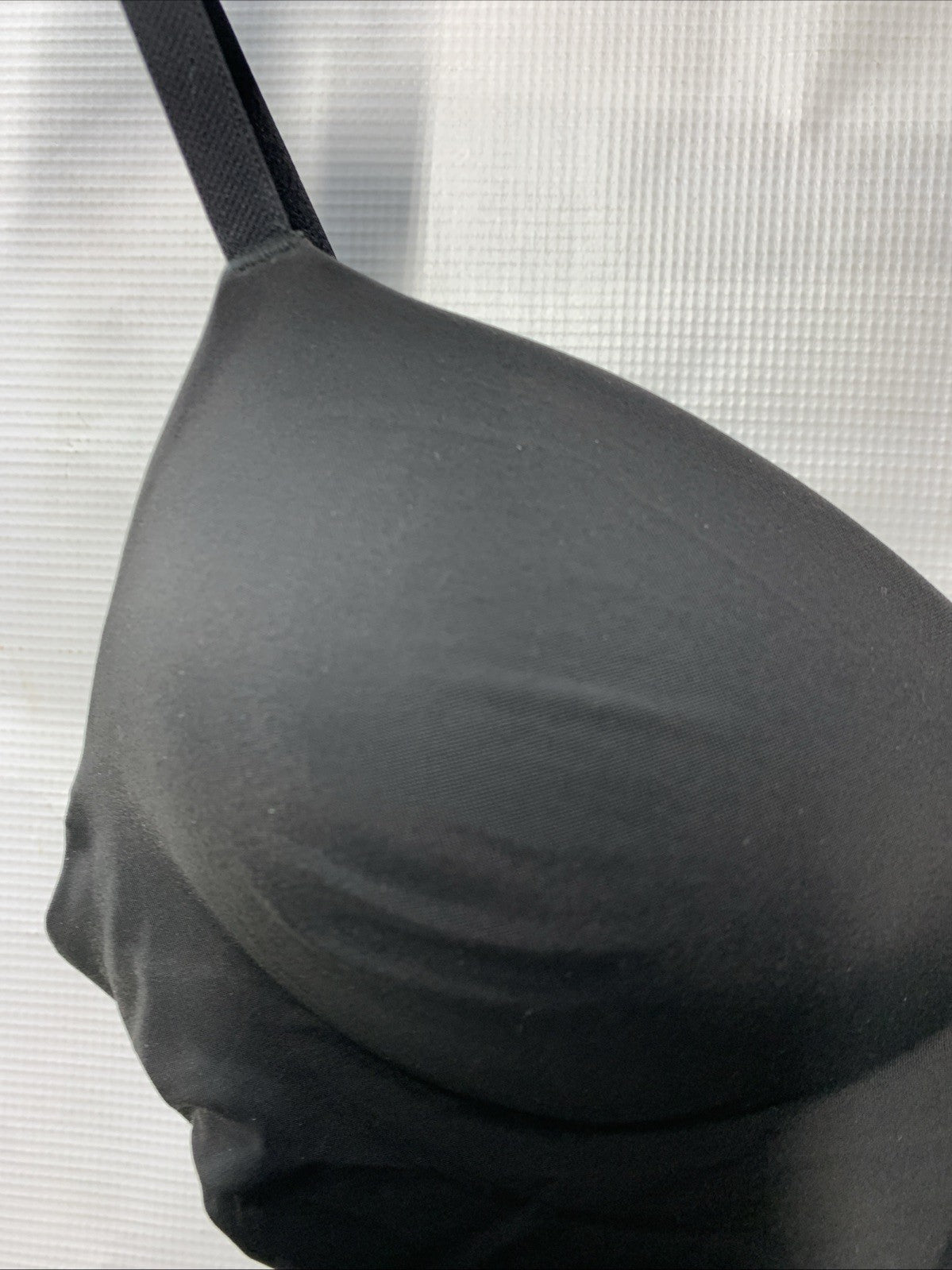 True & Co. True Everybody Boost Plunge Bra Women's Black Size M Wireless Push Up