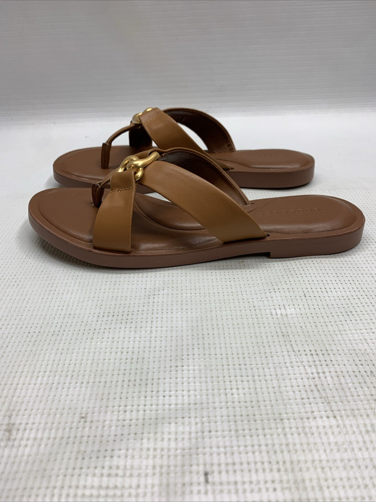 Aerosoles GAIA Tan Leather 293 Sandal Size 6.5M Open Toe Crisscross Strap Slipon