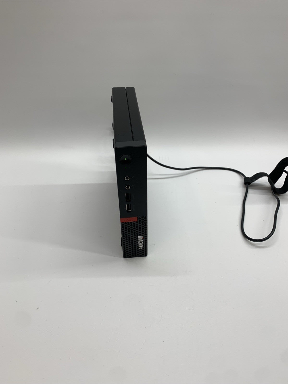 Lenovo ThinkCentre M710q Mini Tiny PC Intel Core i5-7500T 10MR0004US 8GB RAM