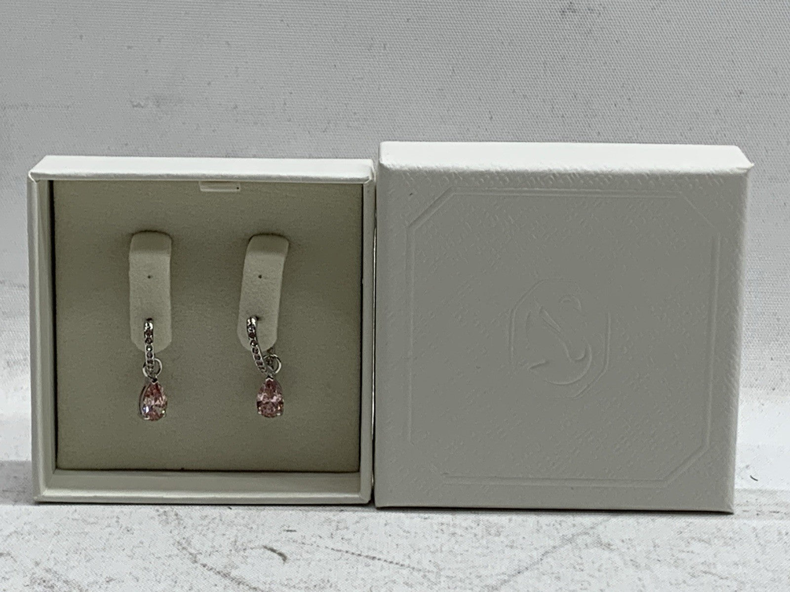 Swarovski Women's Stilla Attract Drop Earrings Pear Cut 5723566 Rose Jewelry