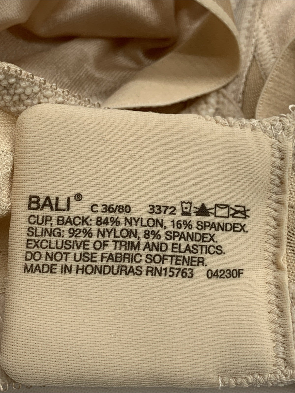 Bali Bra Womens 36C Beige Wireless Classic Support DF3372 Cool Comfort Fabric