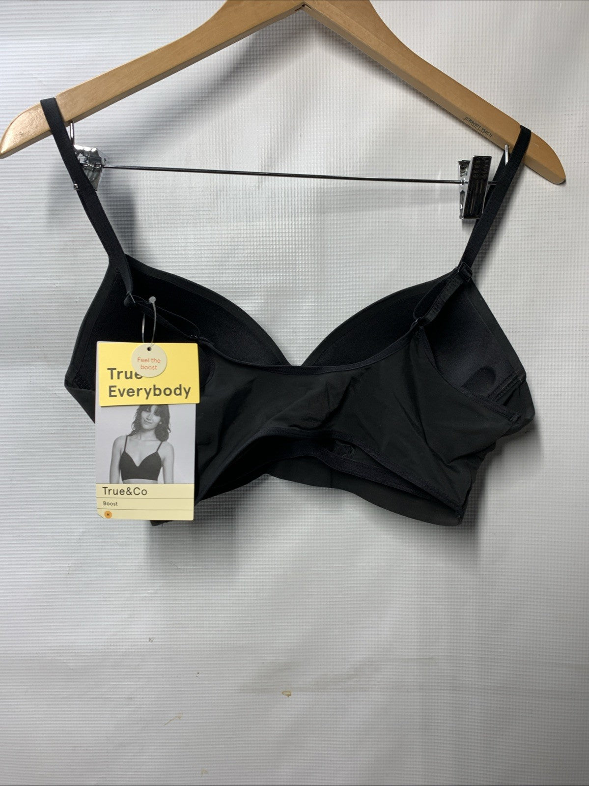 True & Co. True Everybody Boost Plunge Bra Women's Black Size M Wireless Push Up