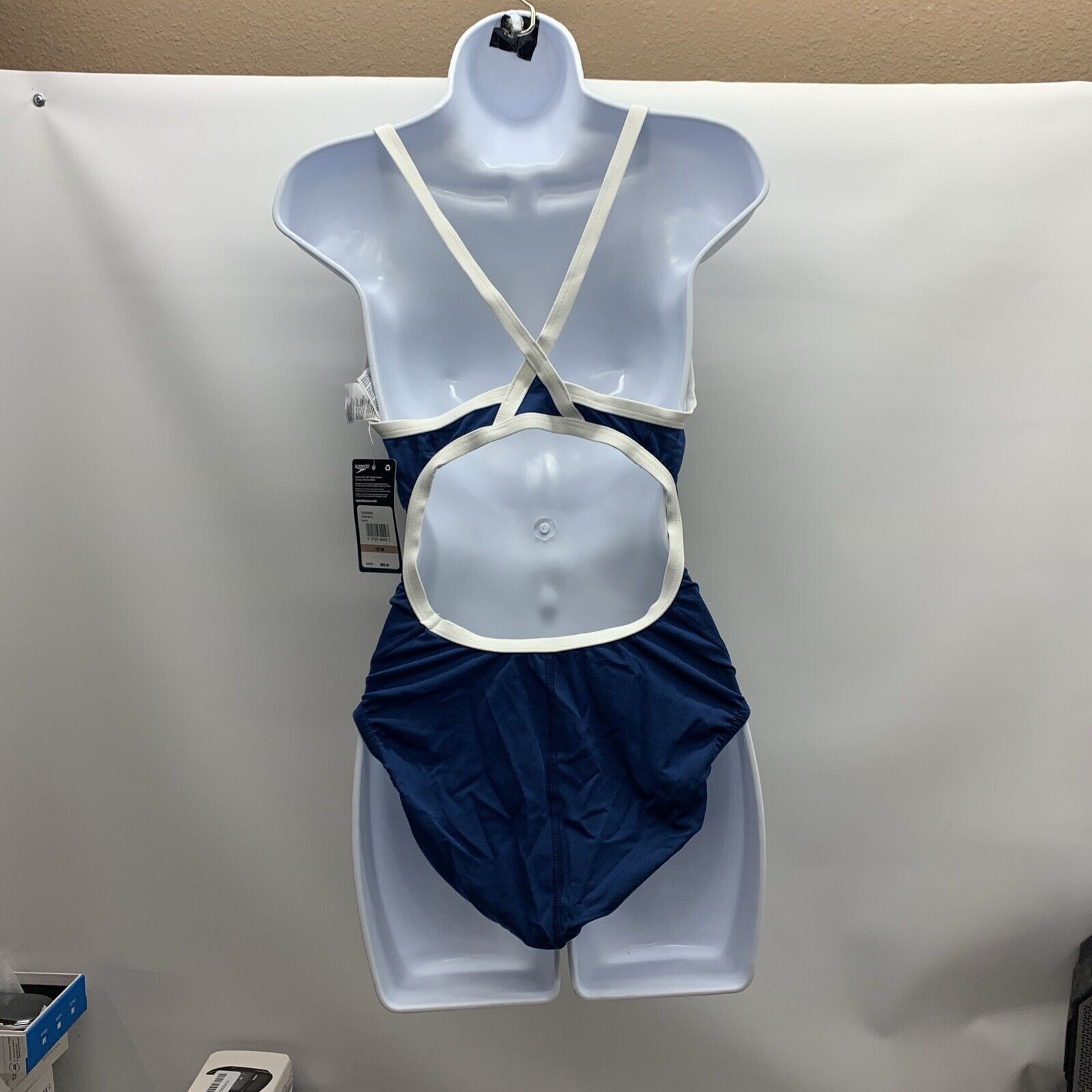 New Speedo Women Solid Flyback Training SwimSuit Size 12/38 Navy Blue Endurance+