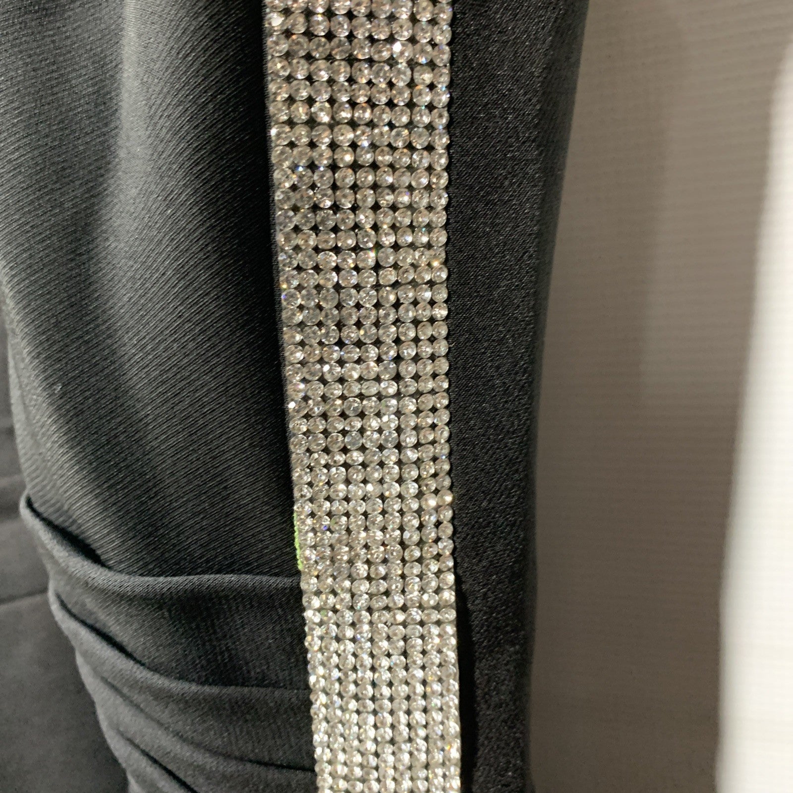 HALSTON Women's Annika Gown Dress Stretch Crepe Halter Black Sleeveless Size 8