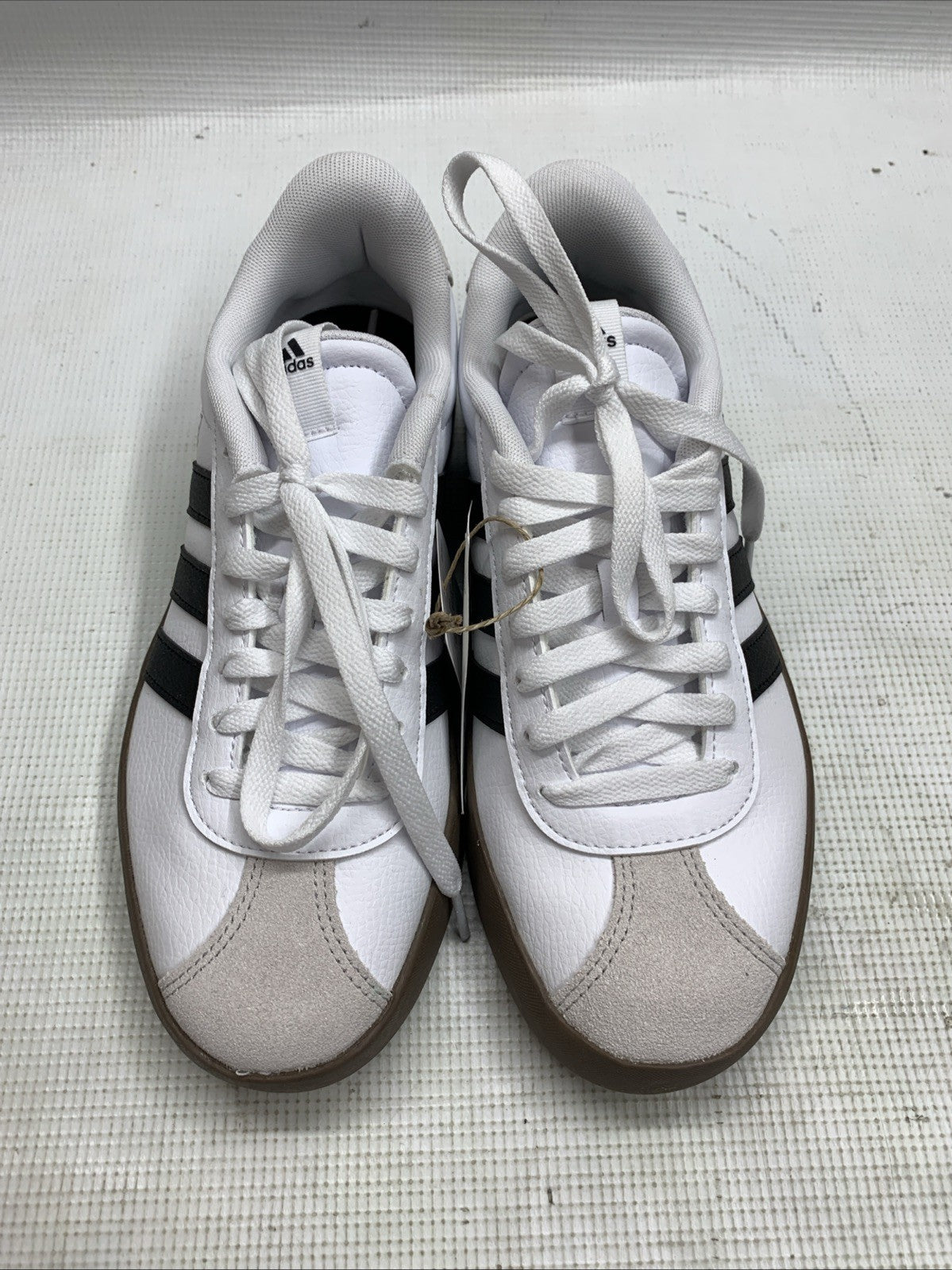adidas Women's VL Court 3.0 Sneaker White 7.5 Lace-Up Shoes Lightweight ID8797