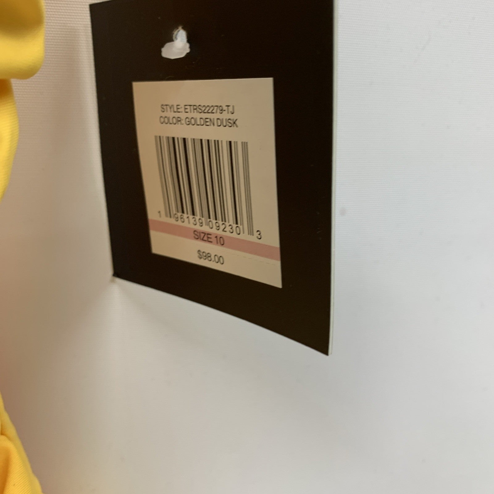 Ellen Tracy Women’s V-Neck One Piece Swimsuit Ruffle Golden Dusk Bathing-suit 10