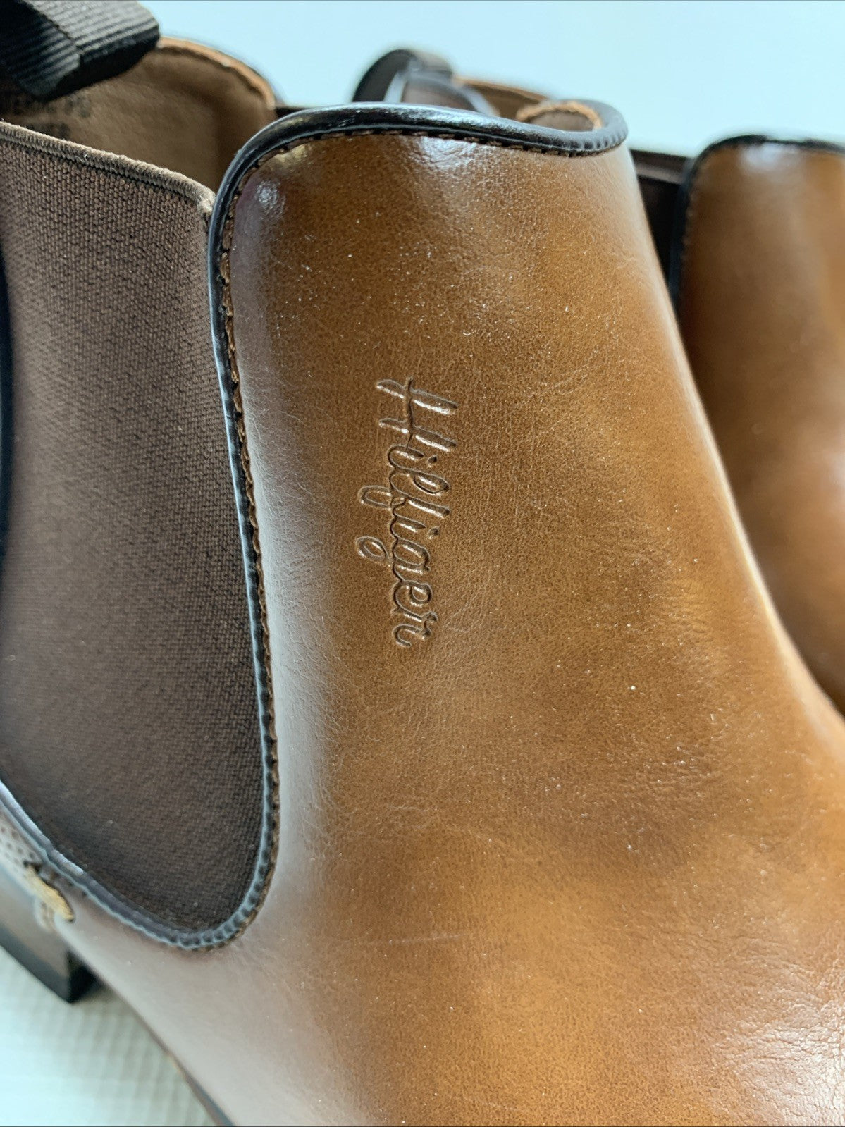 Tommy Hilfiger Men's Sesame Chelsea Dress Boots Brown Size 9M Dark Natural 120