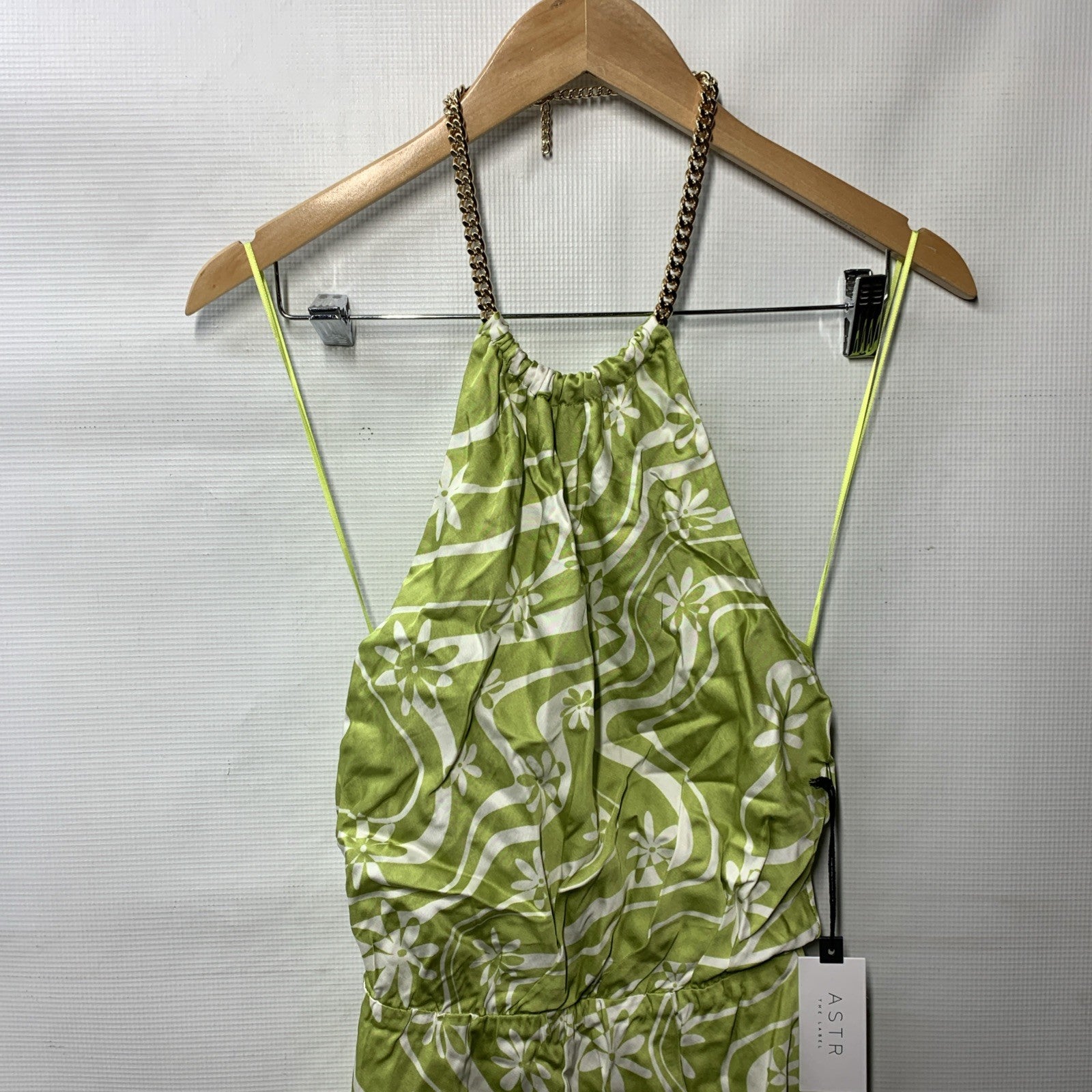Light green ASTR The Label women's Laylin evening dress in XS size, stylish and elegant for party occasions.