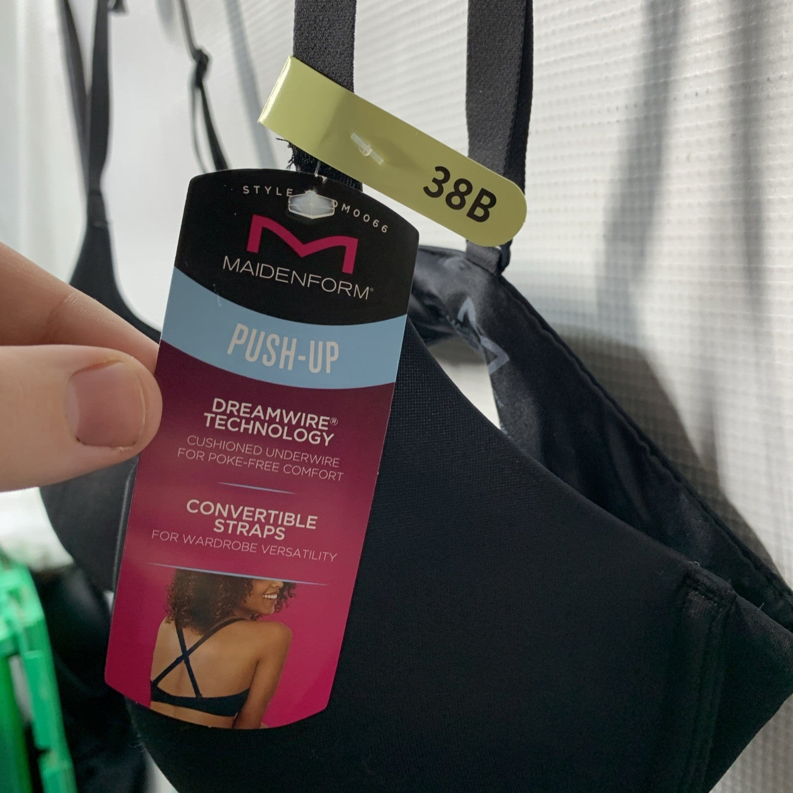 Maidenform Womens DM0066 DreamWire Push Up Bra Black Underwire Size 38B Seamless