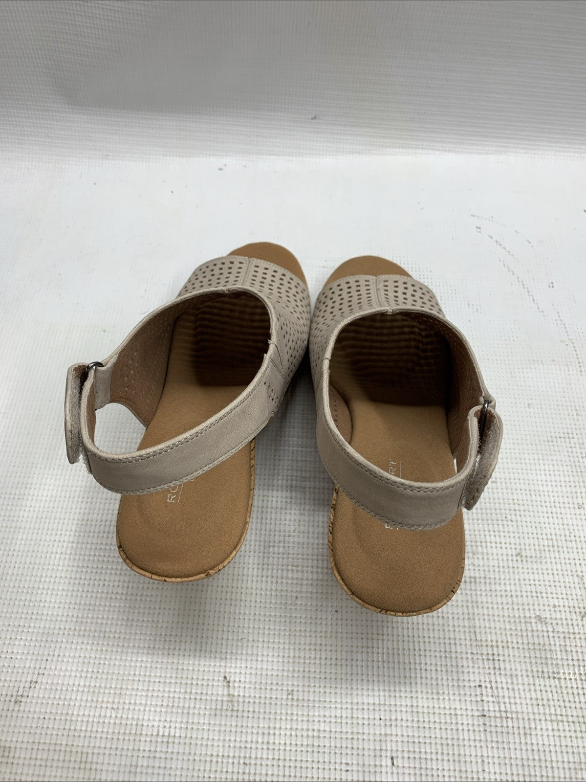 ROCKPORT Women's Briah Perf Sling Wedge Heel Sandals Taupe Size 8.5W Open Toe