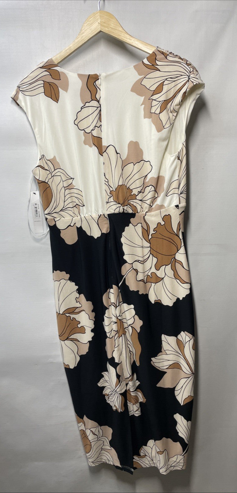 Maggy London Cap-Sleeve Sheath Floral Print Summer Dress Size 10 Cream/Black