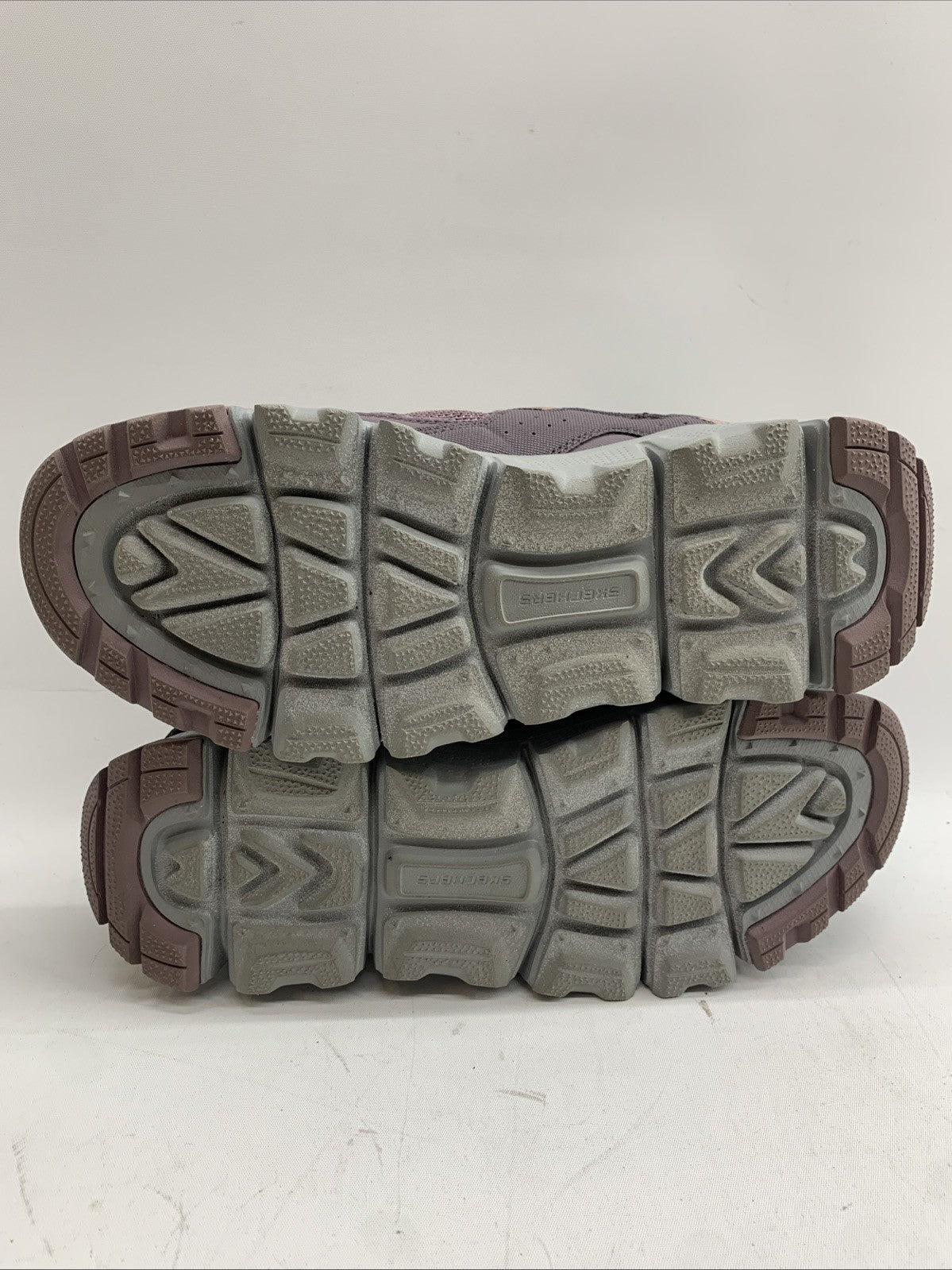 SKECHERS Women's Sneakers & Athletic Shoes Summits At Hands Free Burgundy Sz 9.5
