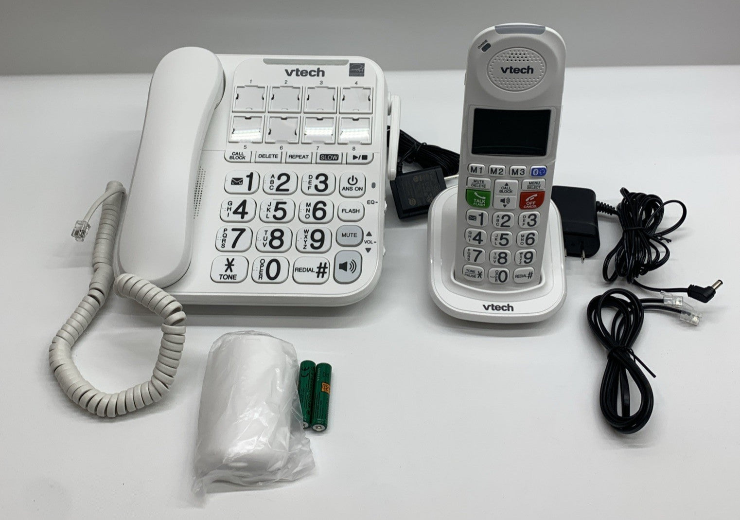 Vtech Careline Amplified Corded/Cordless Senior Phone System SN5147 Big Buttons