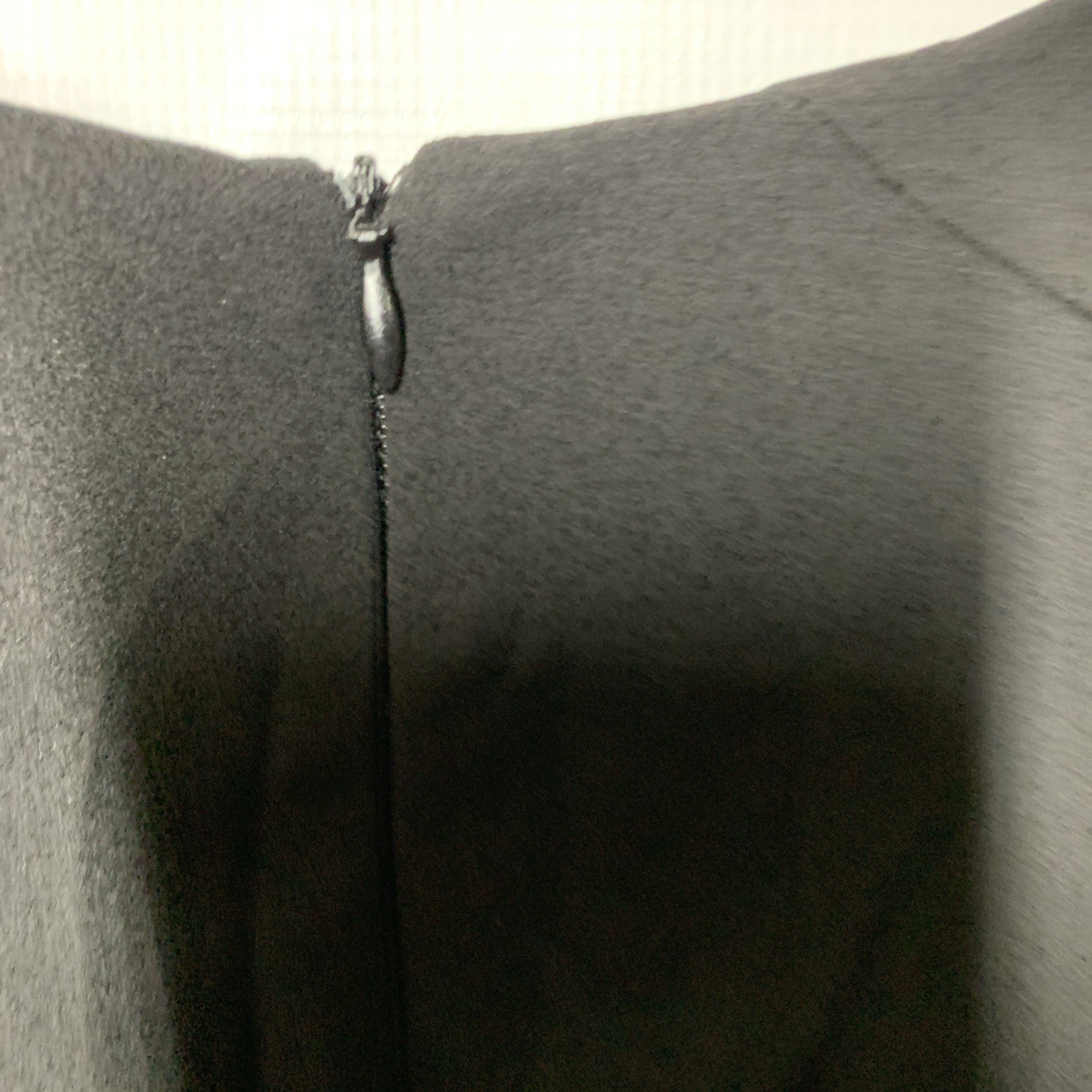 London Times Women's Black Midi Dress V-Neck Office Formal Short Sleeve Size 4