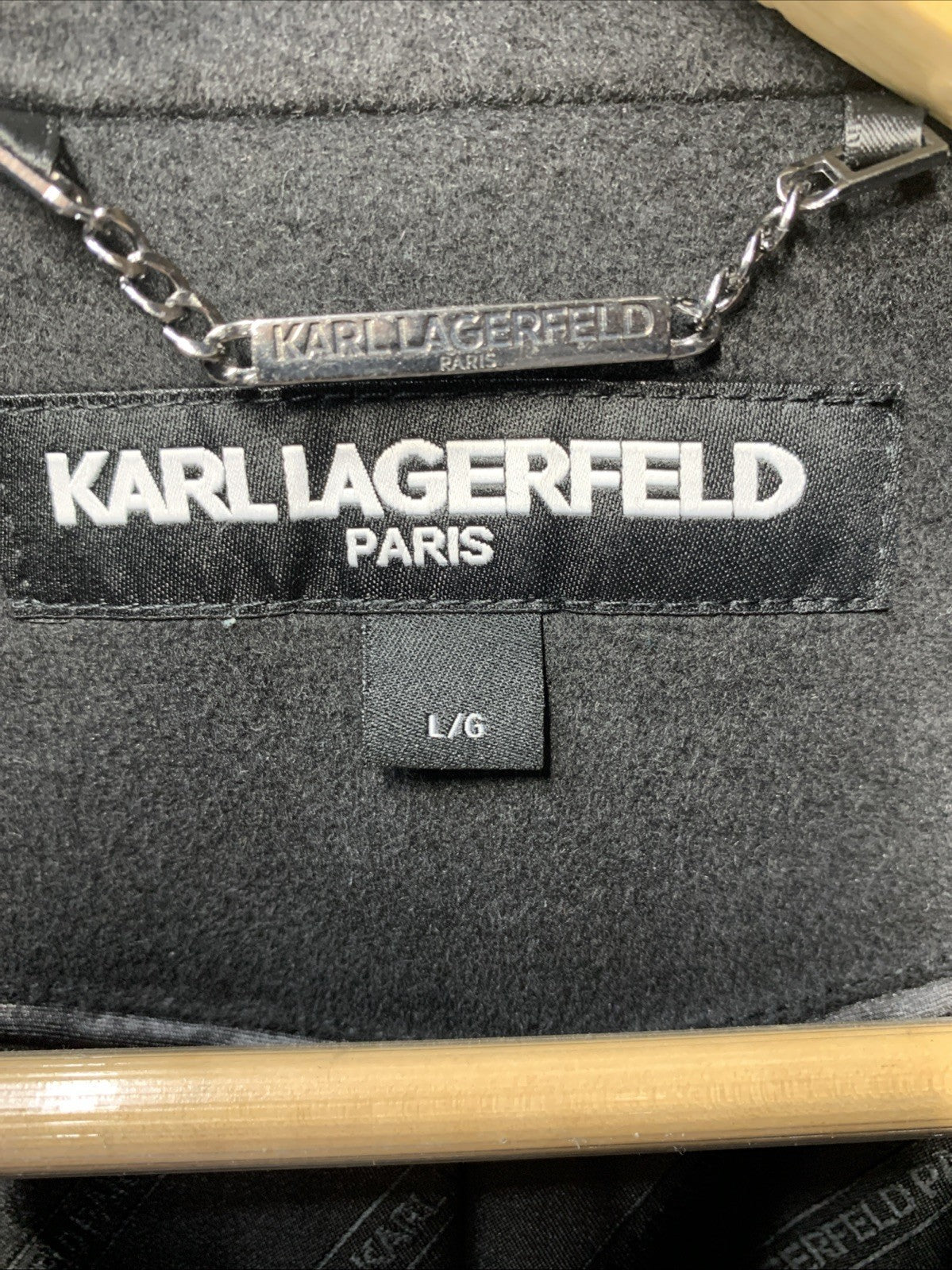 Karl Lagerfeld Paris Black Wool Coat Size L Long Sleeve LWOMW713 Big Collar