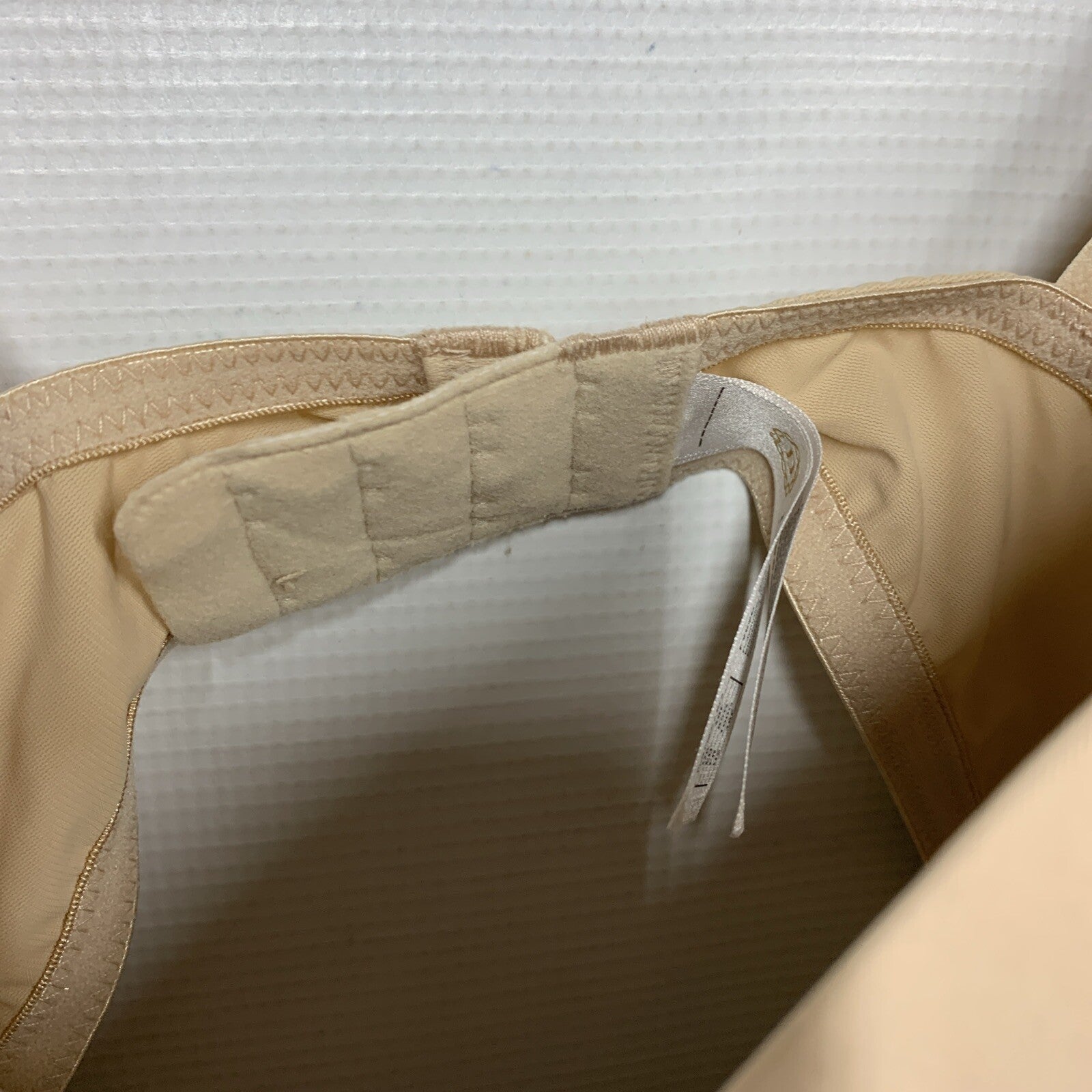 DELIMIRA Plus Size Seamless Lightly Lined Full Coverage T-Shirt Bra Sz 38F Beige