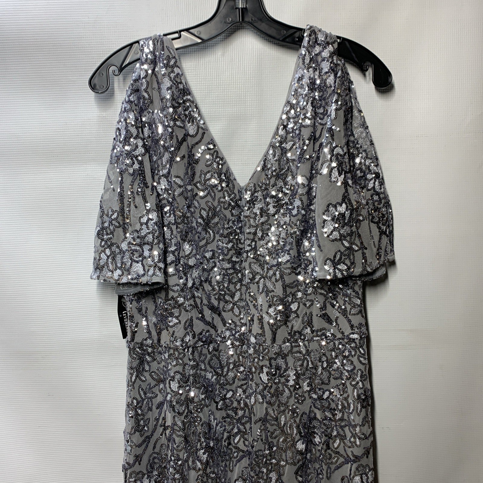 Alex Evenings Women's Long Sequin Dress with Flutter Sleeves V-neck Size 16