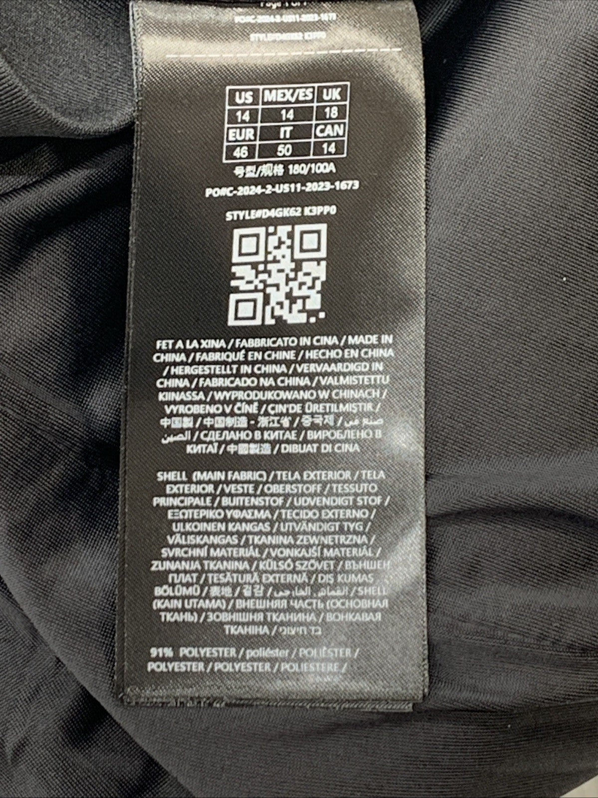 GUESS Women's Long Sleeve Clara Dress 14 Black Flattering  V-Neck V-back Shape