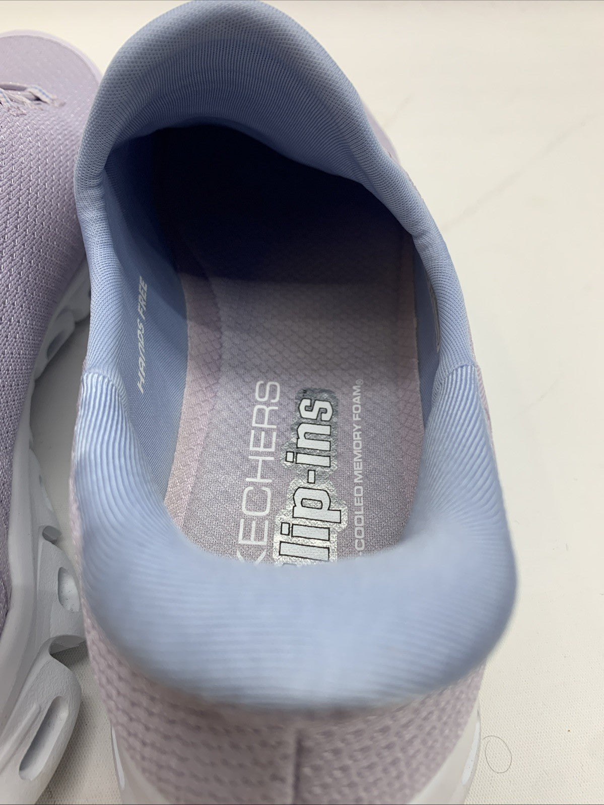 Skechers Women's Glide-Step-Pursuit Hands Free Slip-ins Sneaker Pull-On Lavender