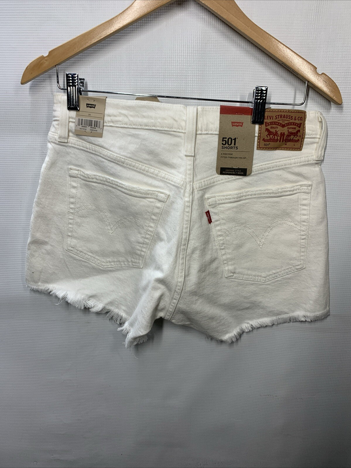Levi's 501 Women's Off White High Rise Denim Original Shorts Size 28 Non-stretch