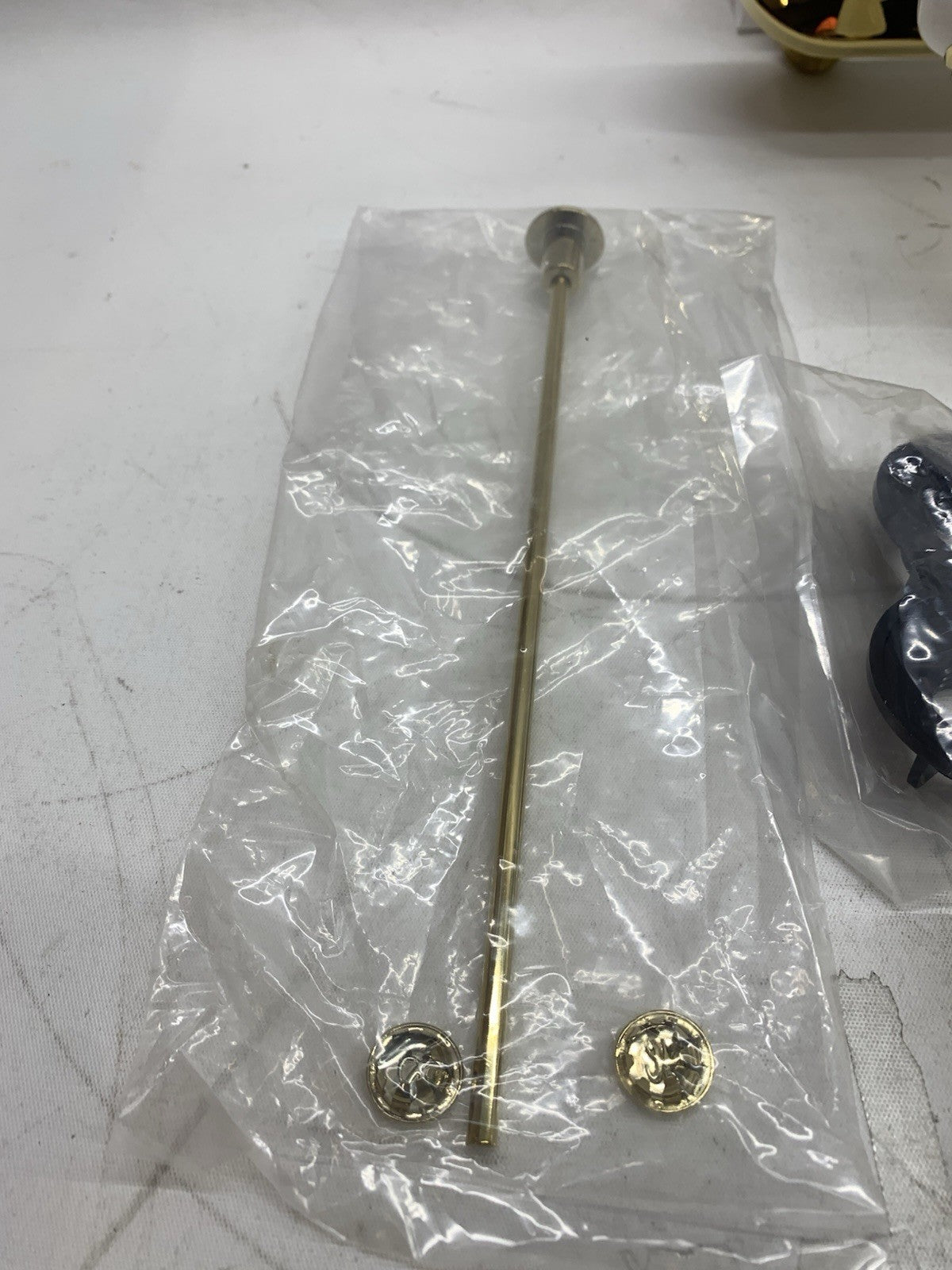 Kingston Brass Restoration KB5612PX Centerset Washerless Faucet w/White Handles