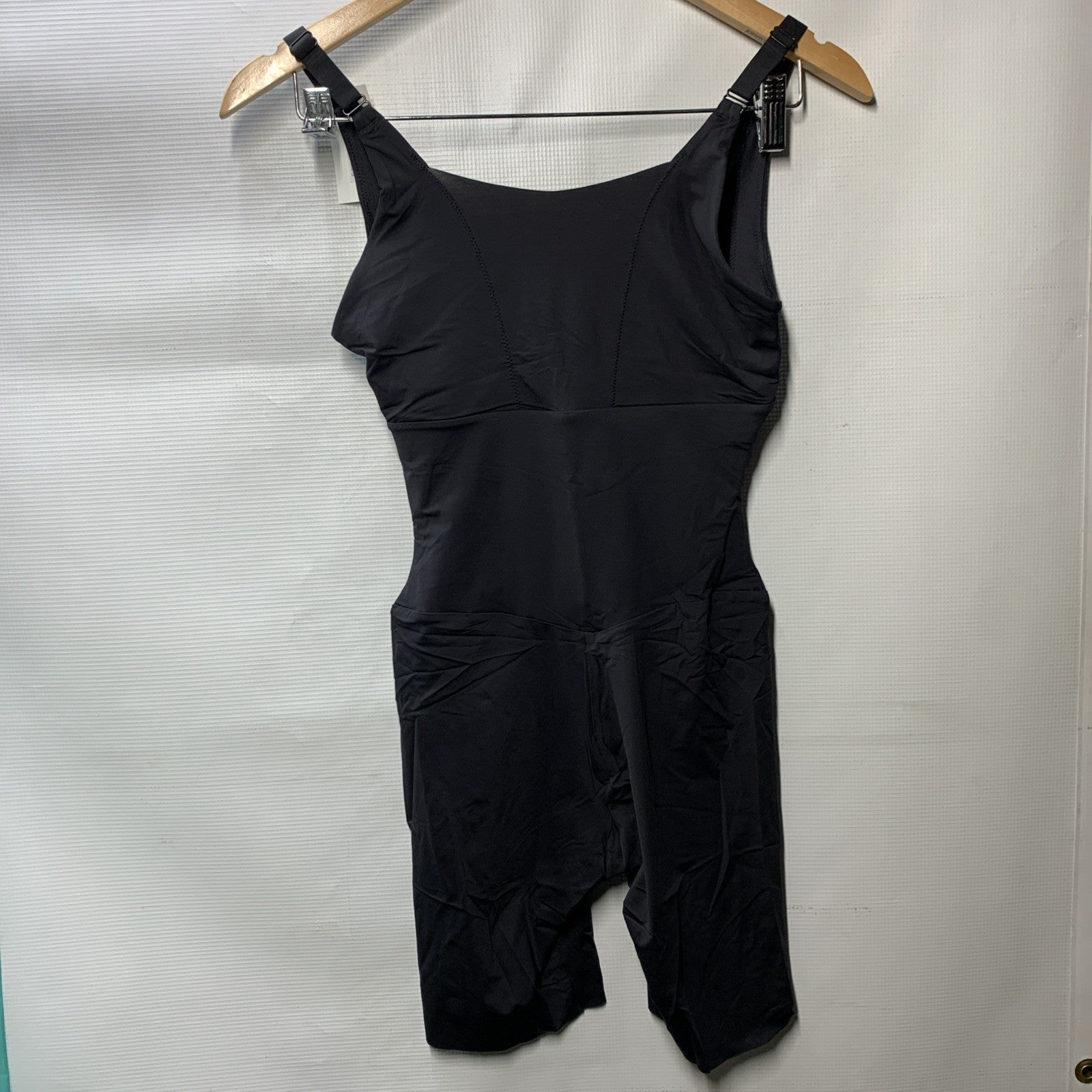 Maidenform Womens Body Shaper Wear-your-own-bra Firm Control Shapewear Open-bust