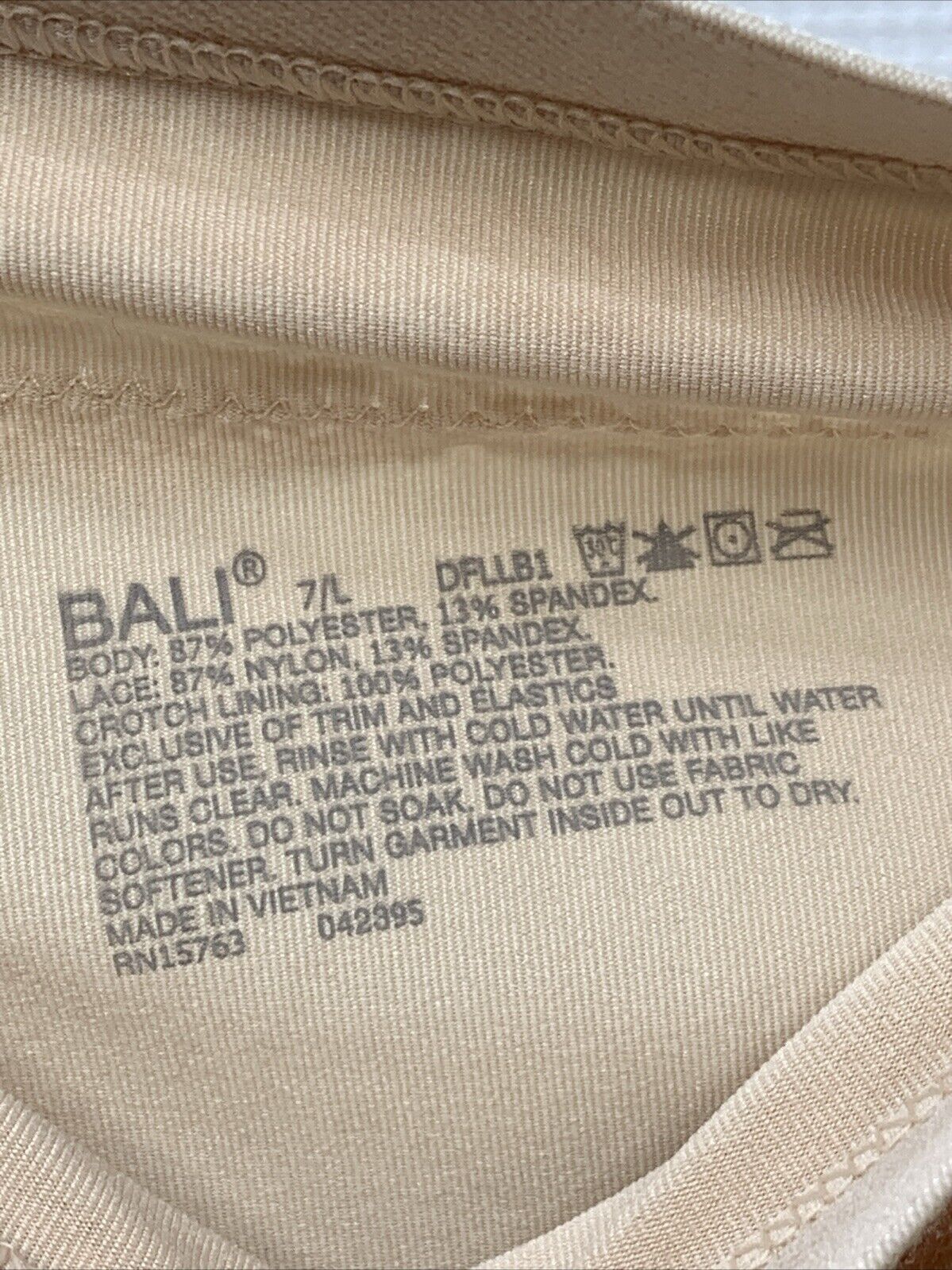 Bali DFLLB1 6TG Beautifully Confident Light Leak Protection Panty 7 Underwear